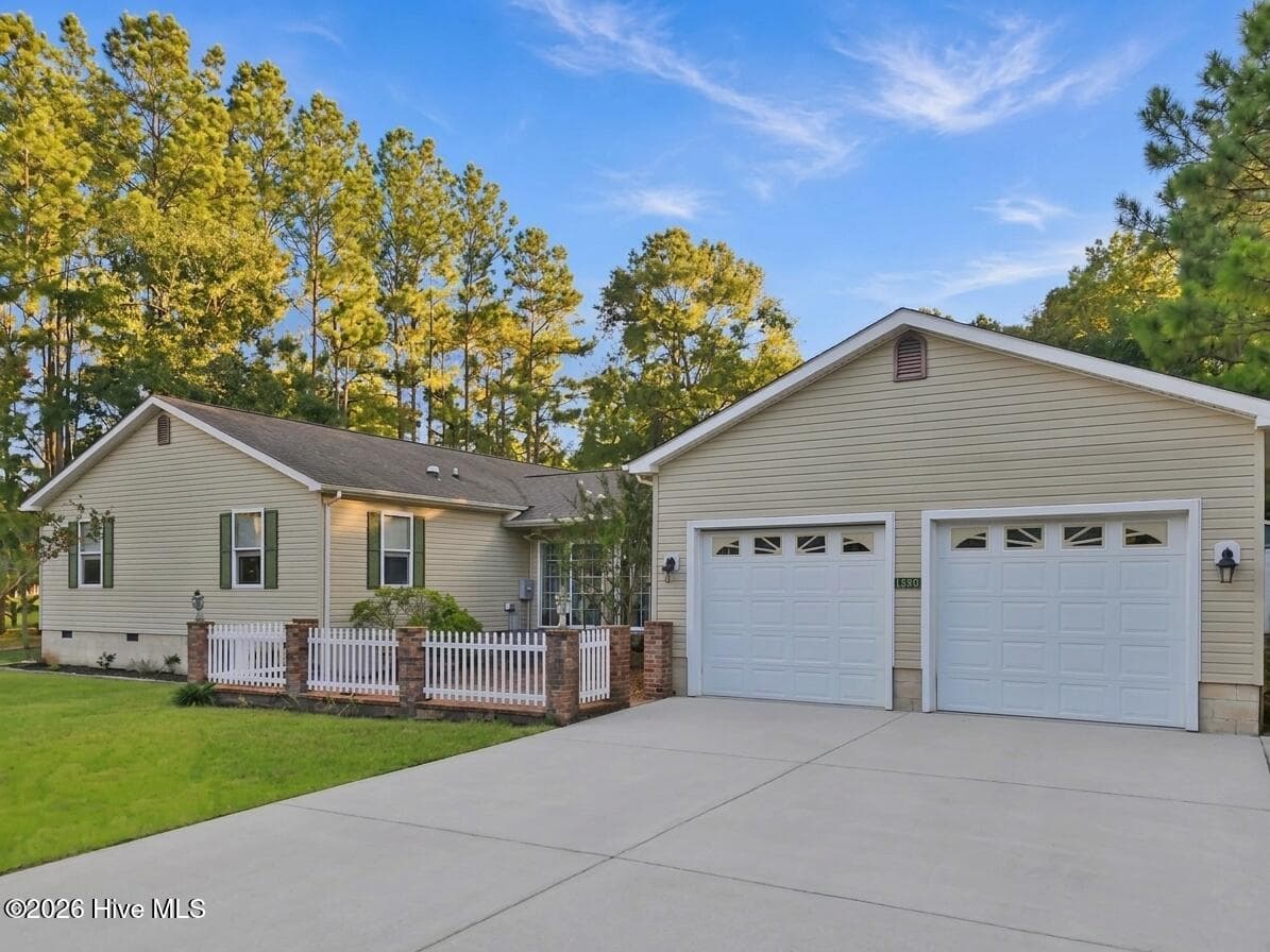 1299 N Shore Drive, Boiling Spring Lakes, NC 28461