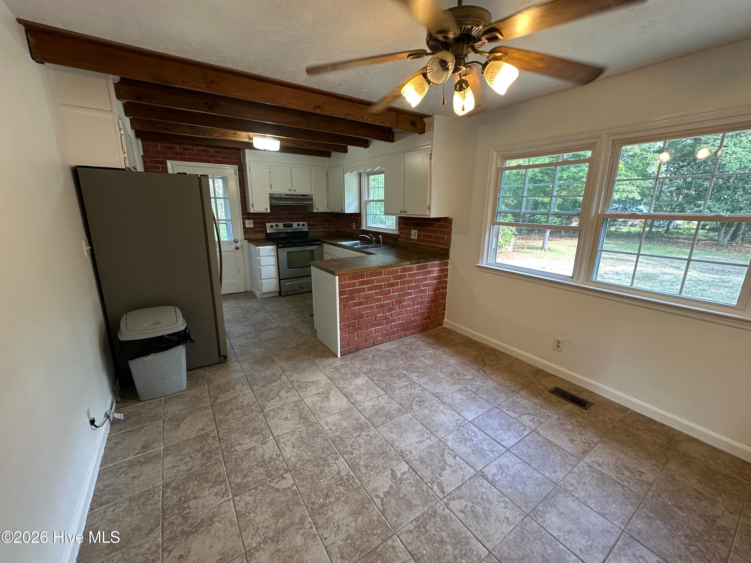 12940 Montclair Drive, Laurinburg, NC 28352