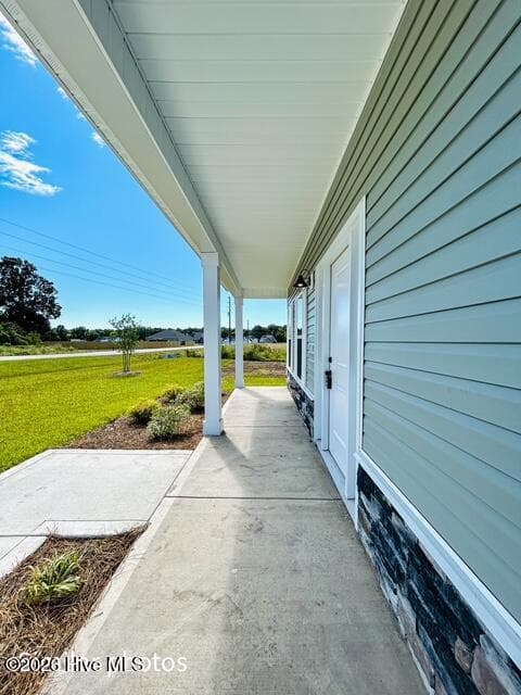 Single Family Residence at 152 Woodford Drive, Jacksonville, NC 28540, photo 7 of 117