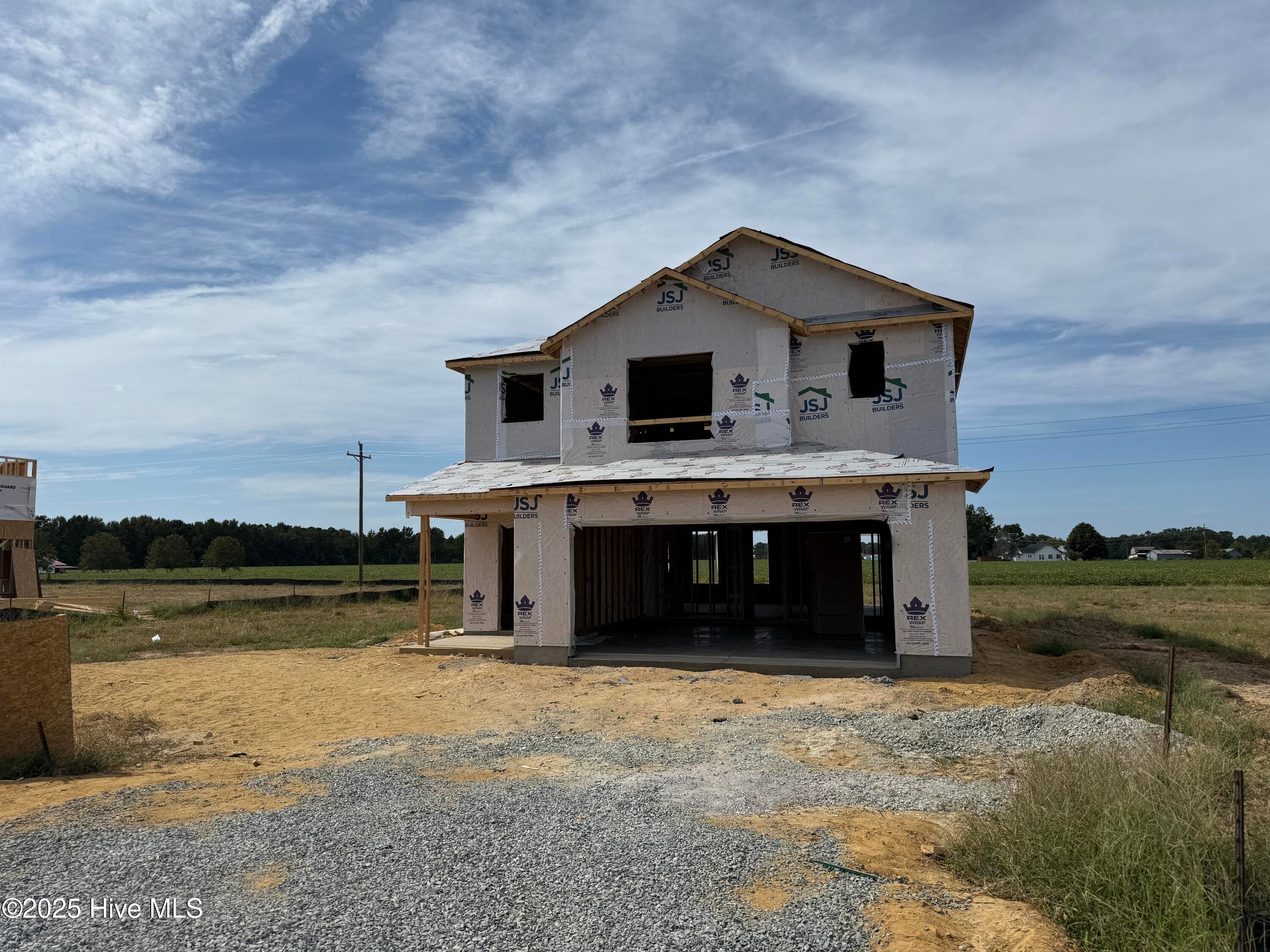 77 Littlefield Lane, La Grange, NC 28551