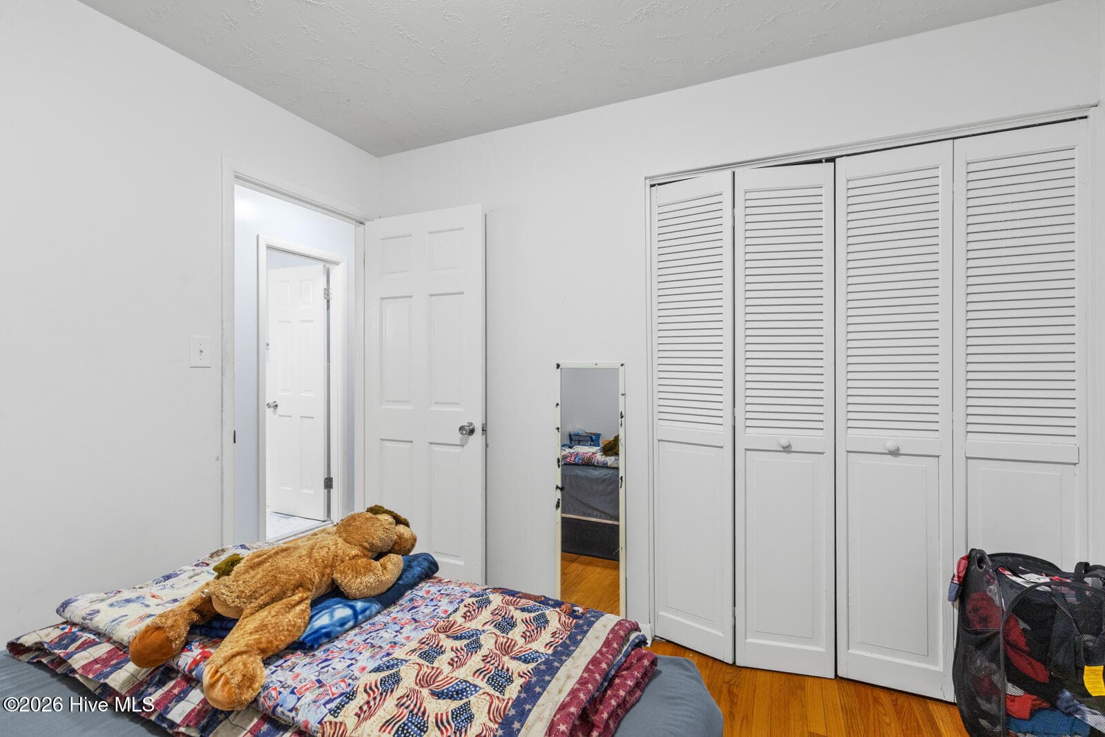 Single Family Residence at 517 West Court, Jacksonville, NC 28546, photo 2 of 2