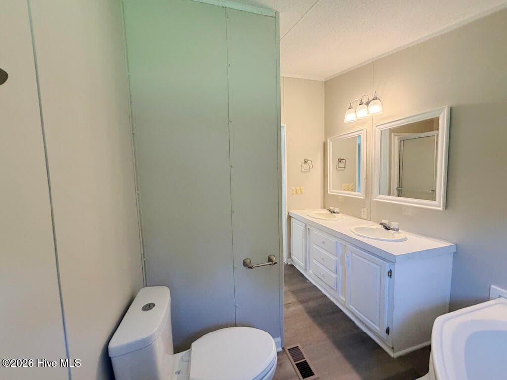 Manufactured Home at 241 Hickory Lane, Aurora, NC 27806, photo 24 of 30