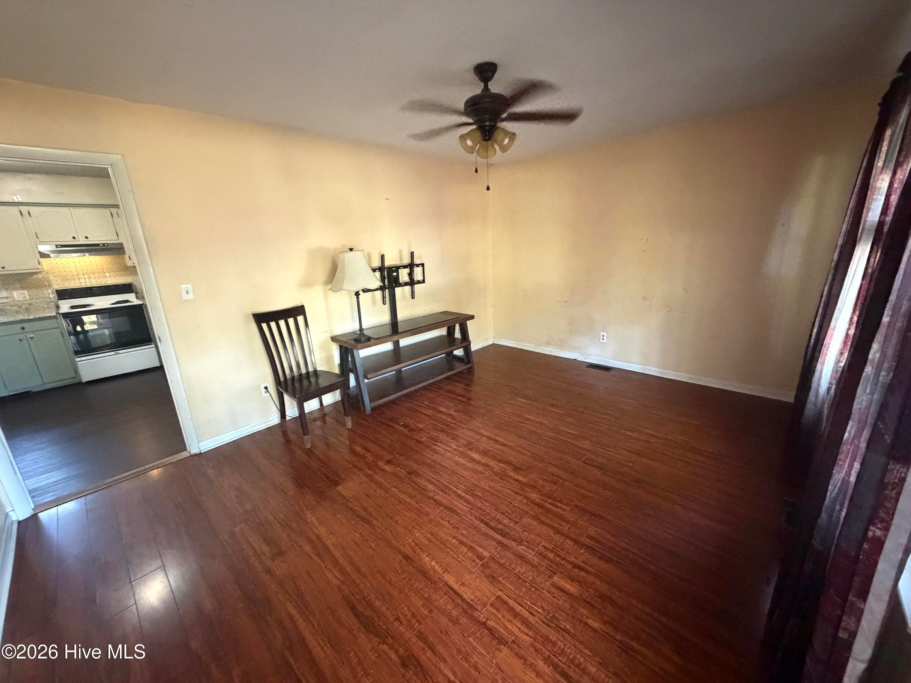 Single Family Residence at 245 Tracy Brown Road, Magnolia, NC 28453, photo 4 of 46