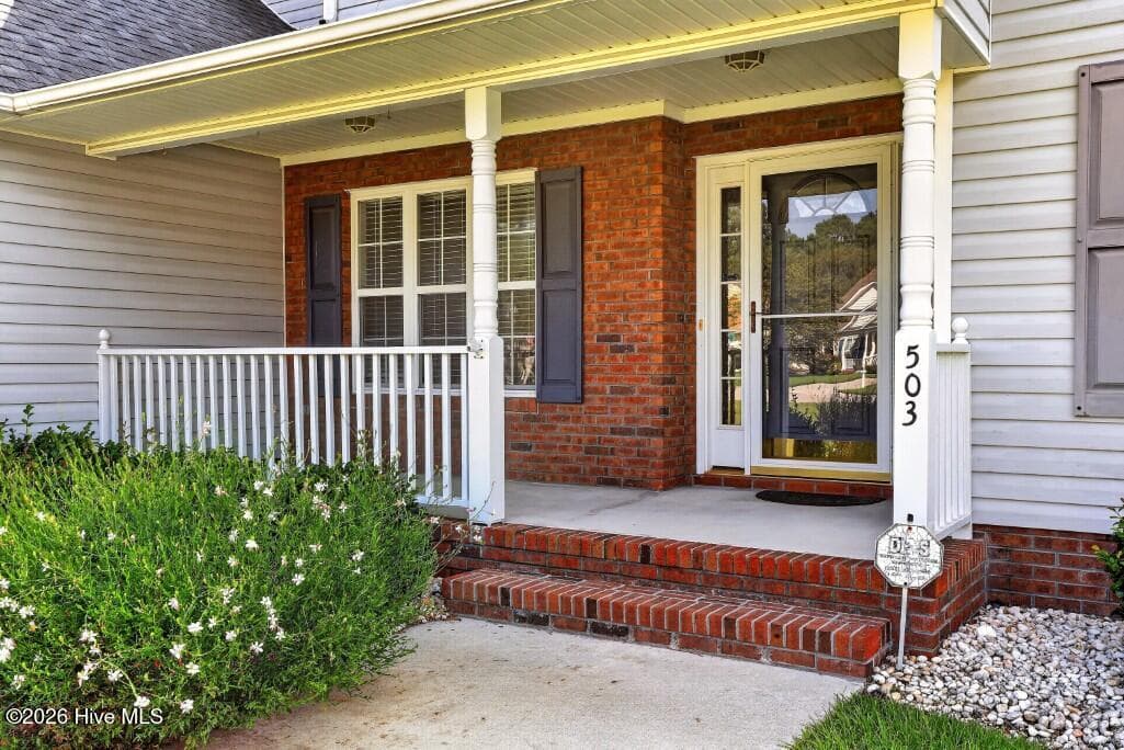 Single Family Residence at 503 Island Place, Swansboro, NC 28584, photo 19 of 64