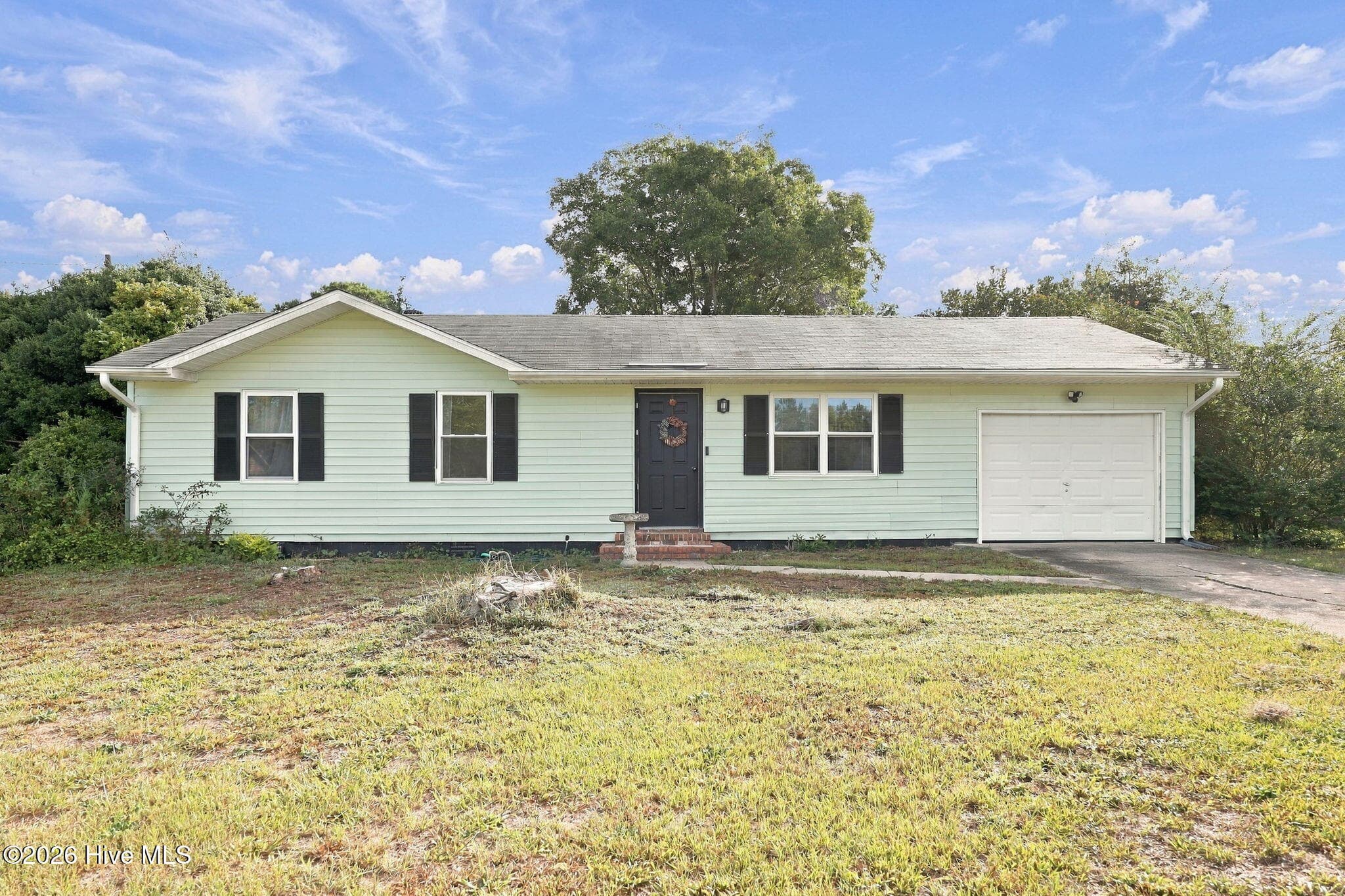 111 Riegel Drive, Hubert, NC 28539