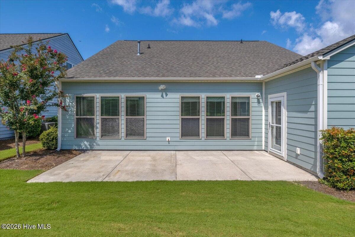 Single Family Residence at 550 Lyrebird Avenue, Wilmington, NC 28412, photo 38 of 78