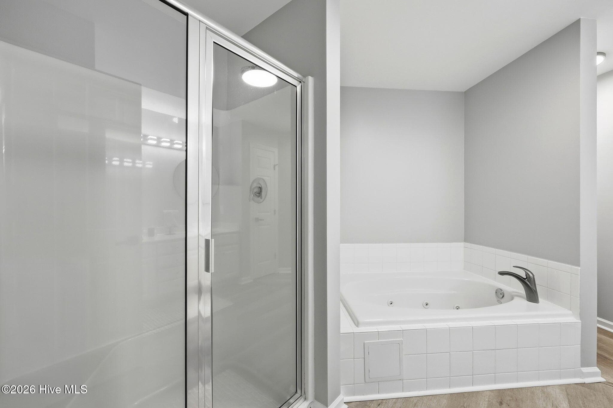 Condominium at 2412 King Richard Court H, Greenville, NC 27858, photo 23 of 37