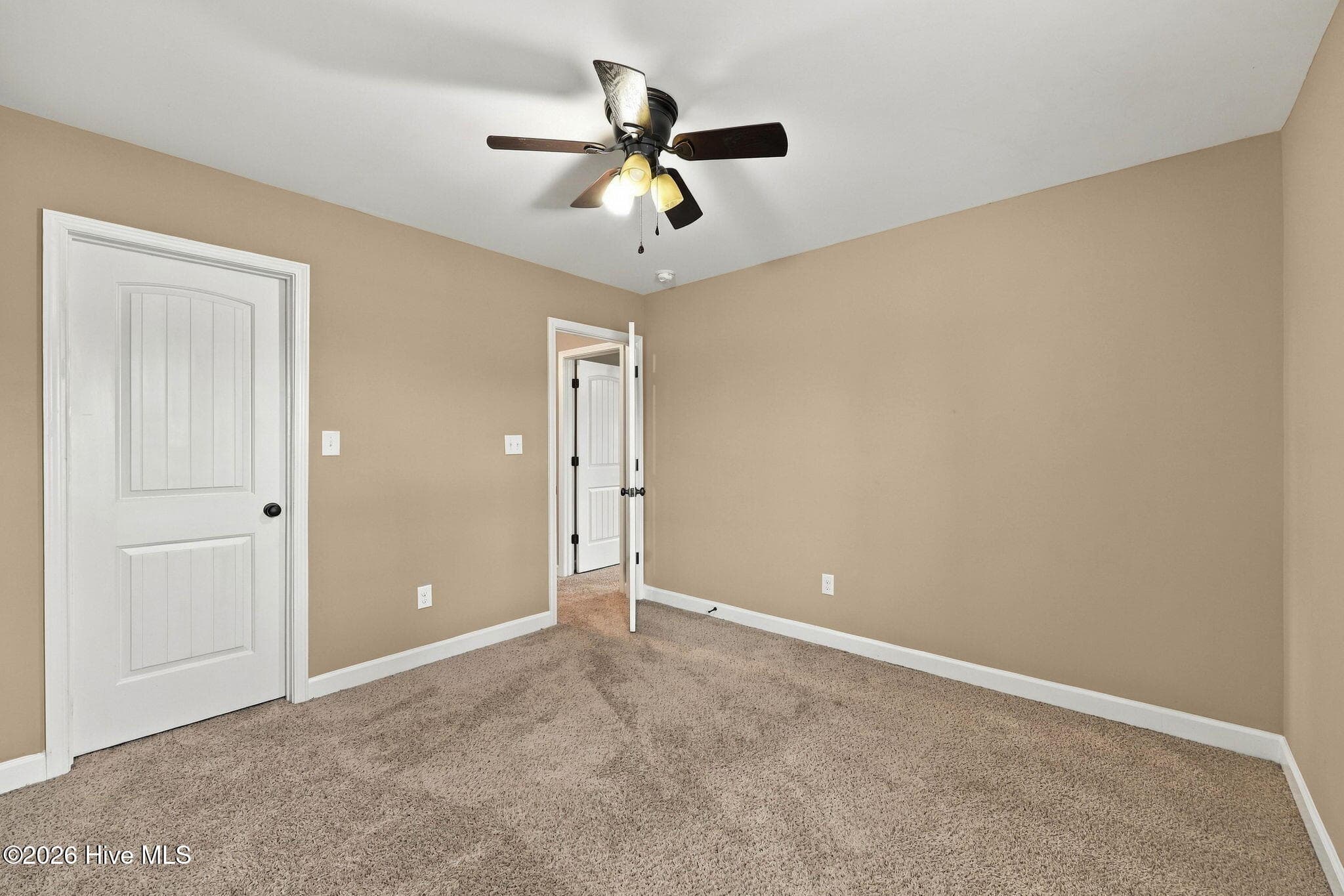 Single Family Residence at 402 Kinroff Drive, Hubert, NC 28539, photo 39 of 56