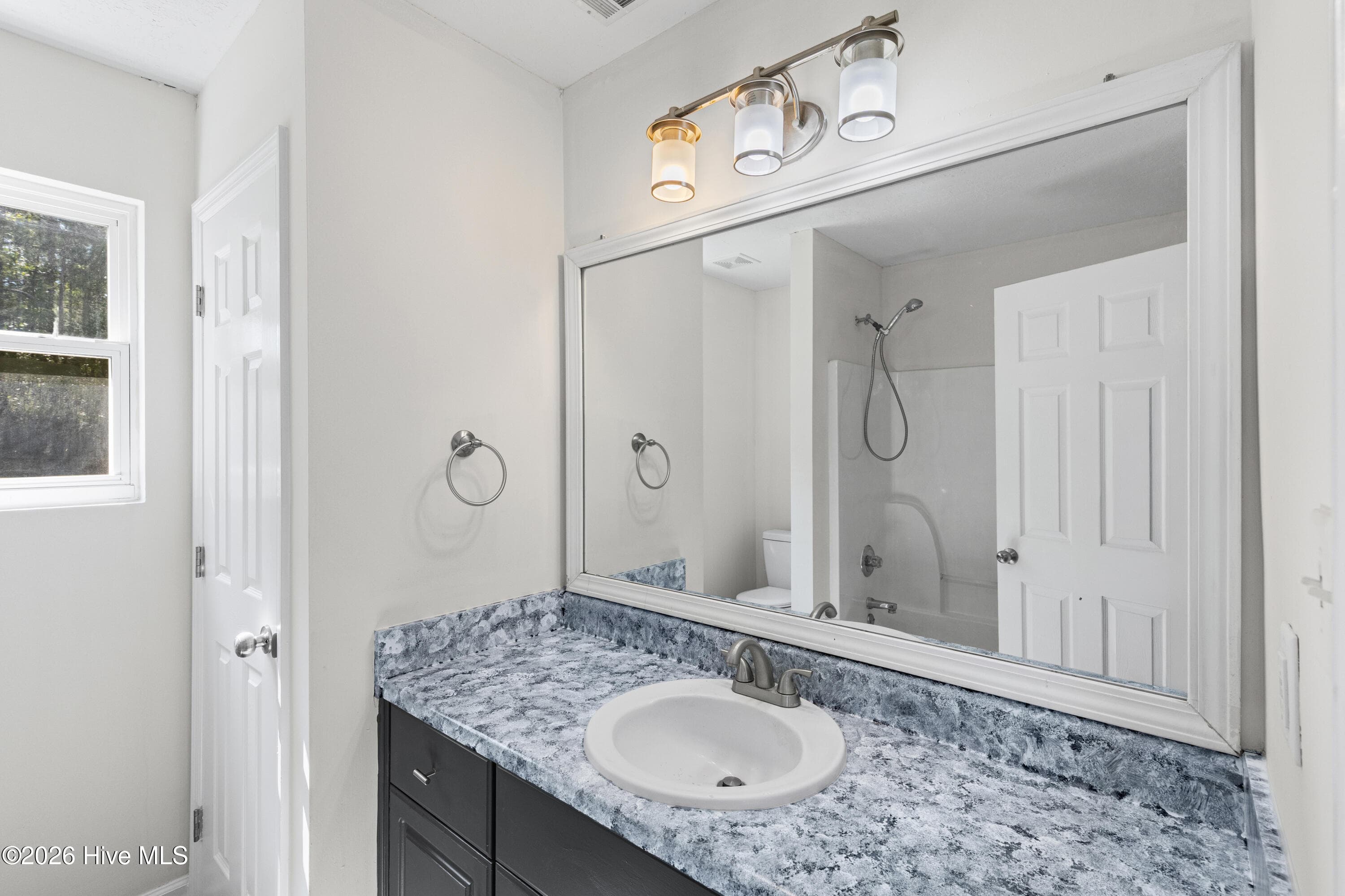 Single Family Residence at 4522 Pineview Lane, Hephzibah, GA 30815, photo 10 of 17
