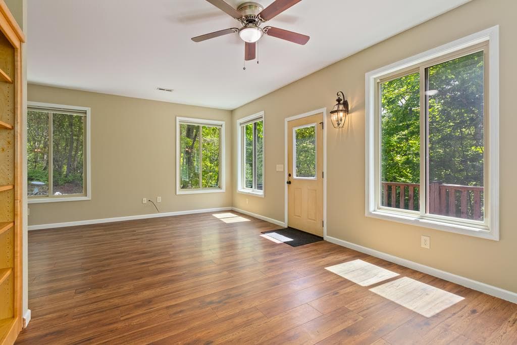 Single Family Residence at 285 Peachtree Mtn Est Road, Murphy, NC 28906, photo 16 of 82