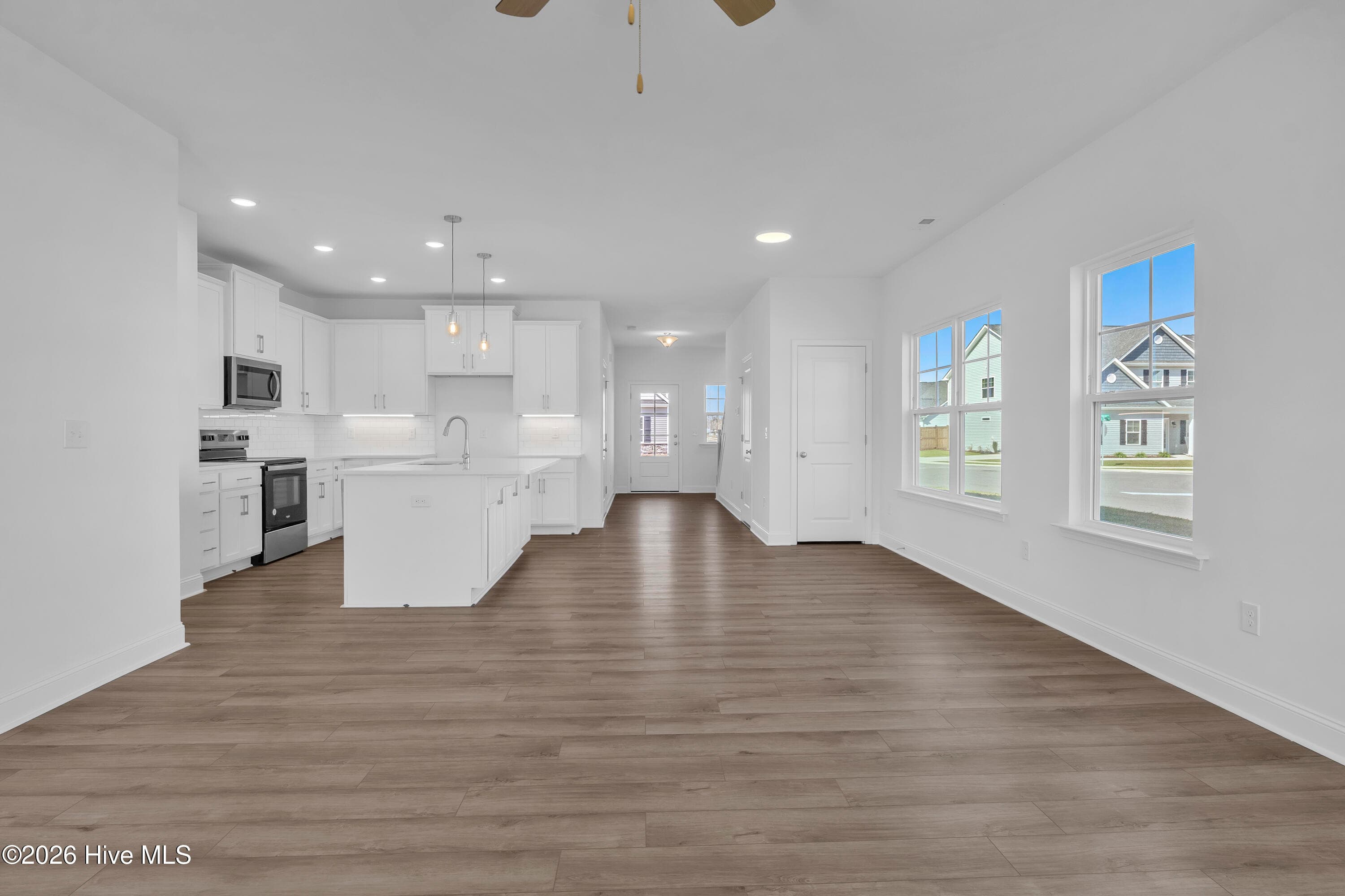 Single Family Residence at 830 Red Sky Drive NE, Winnabow, NC 28479, photo 18 of 45