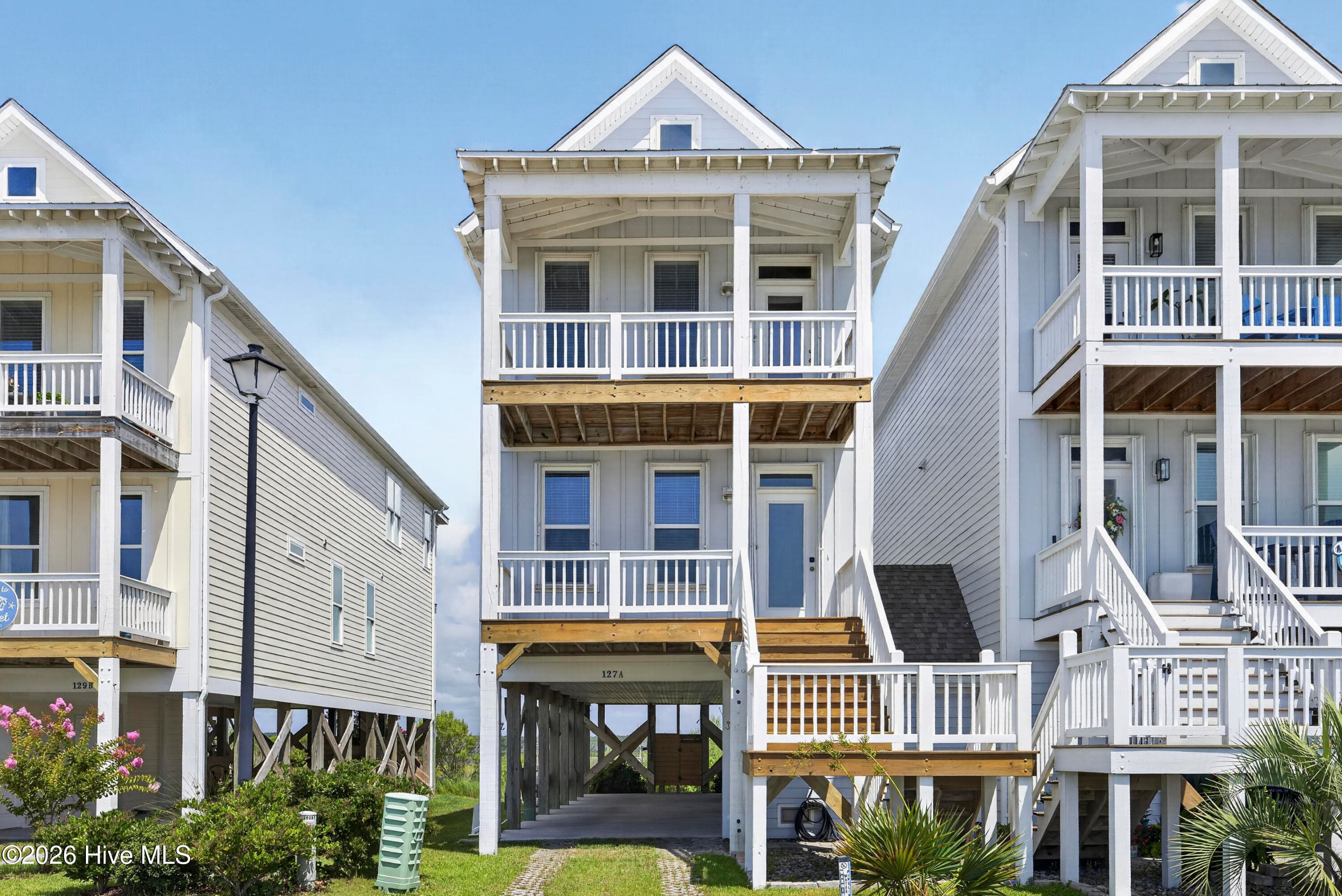 Townhouse at 127 S Boca Bay Lane A, Surf City, NC 28445, photo 7 of 148