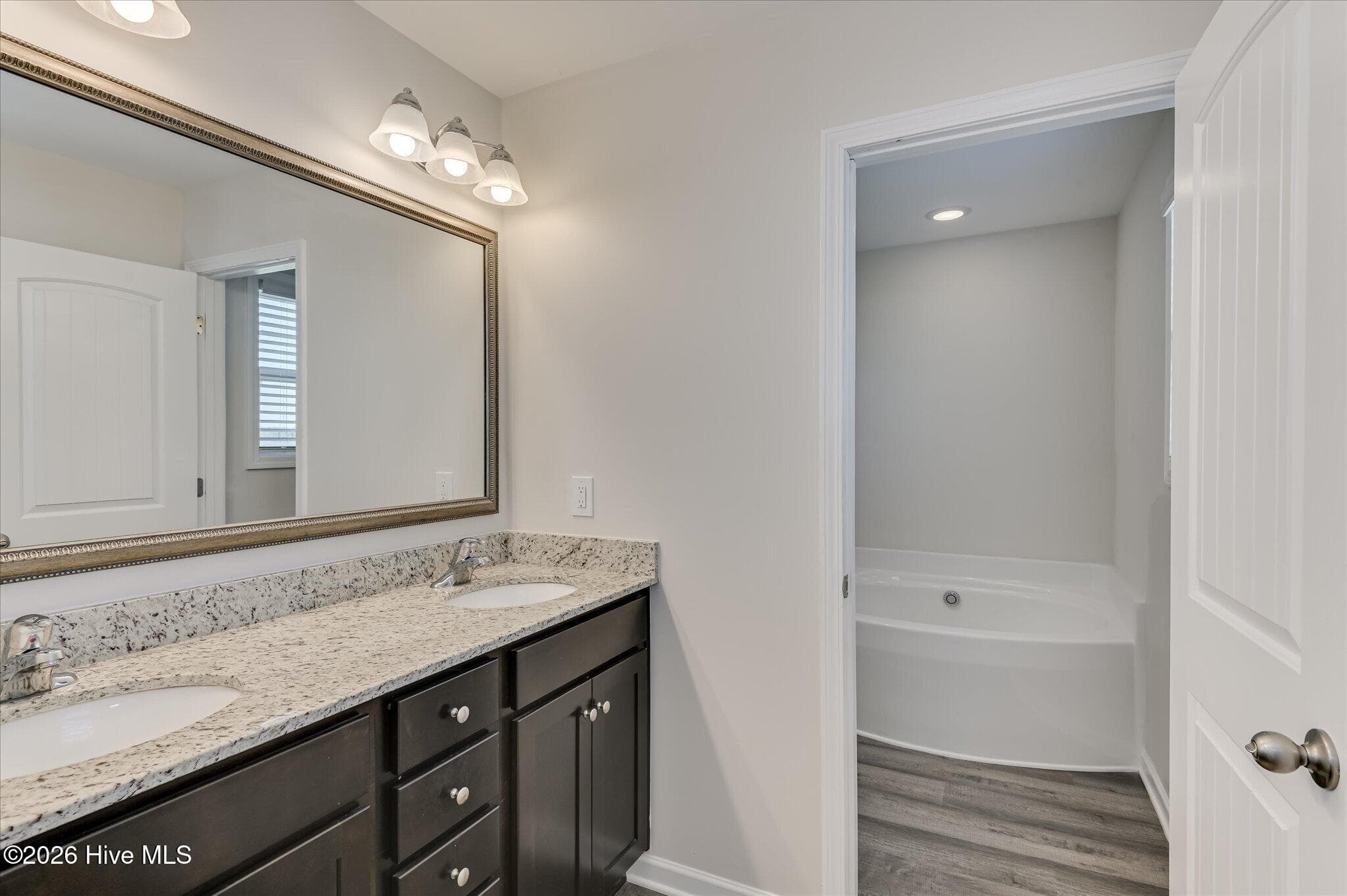 Primary Bedroom en Suite - 4033 Thimbleberry Drive, Graniteville, SC 29829