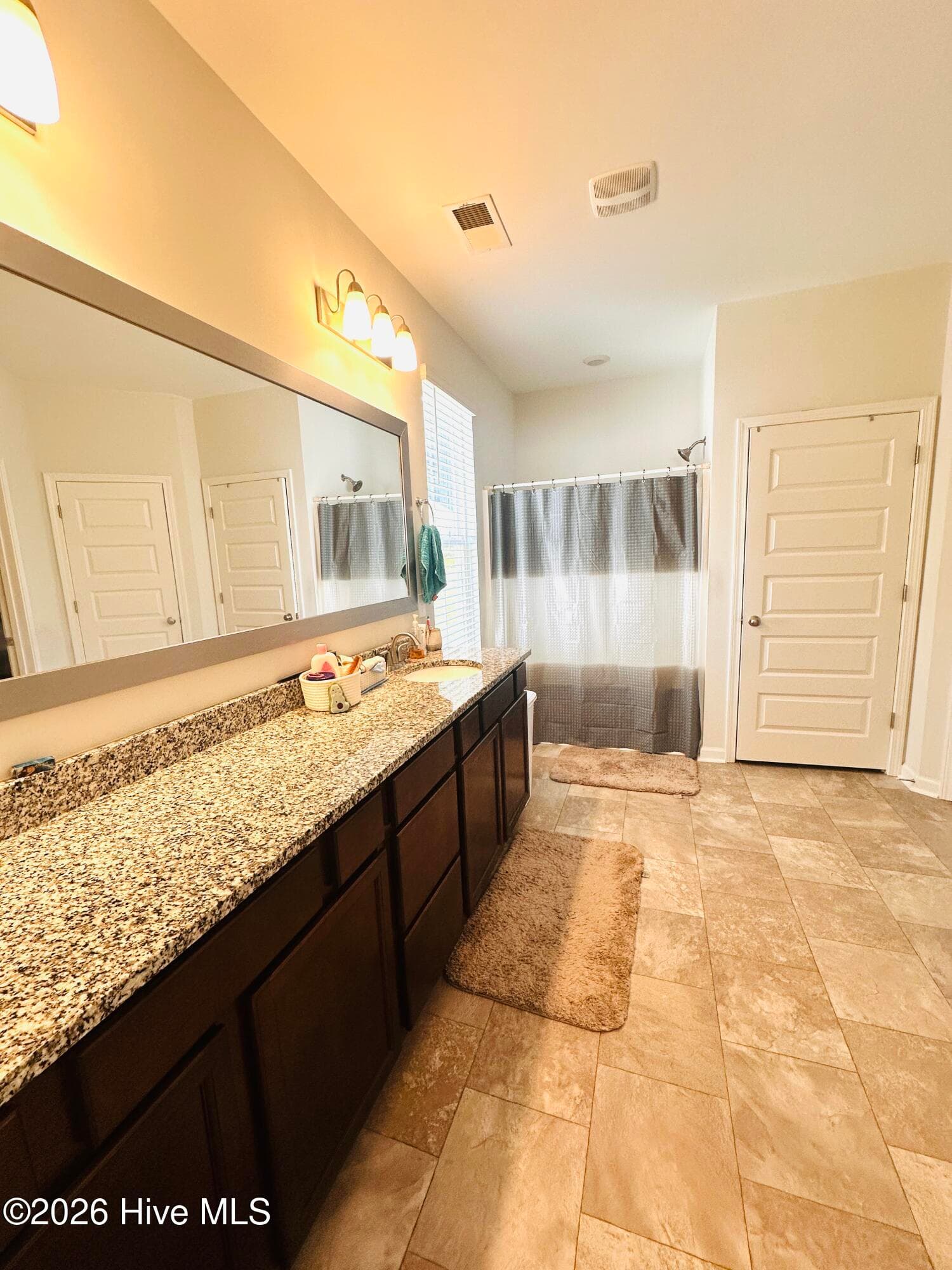 Single Family Residence at 138 Sevan Lane, Powdersville, SC 29642, photo 17 of 43