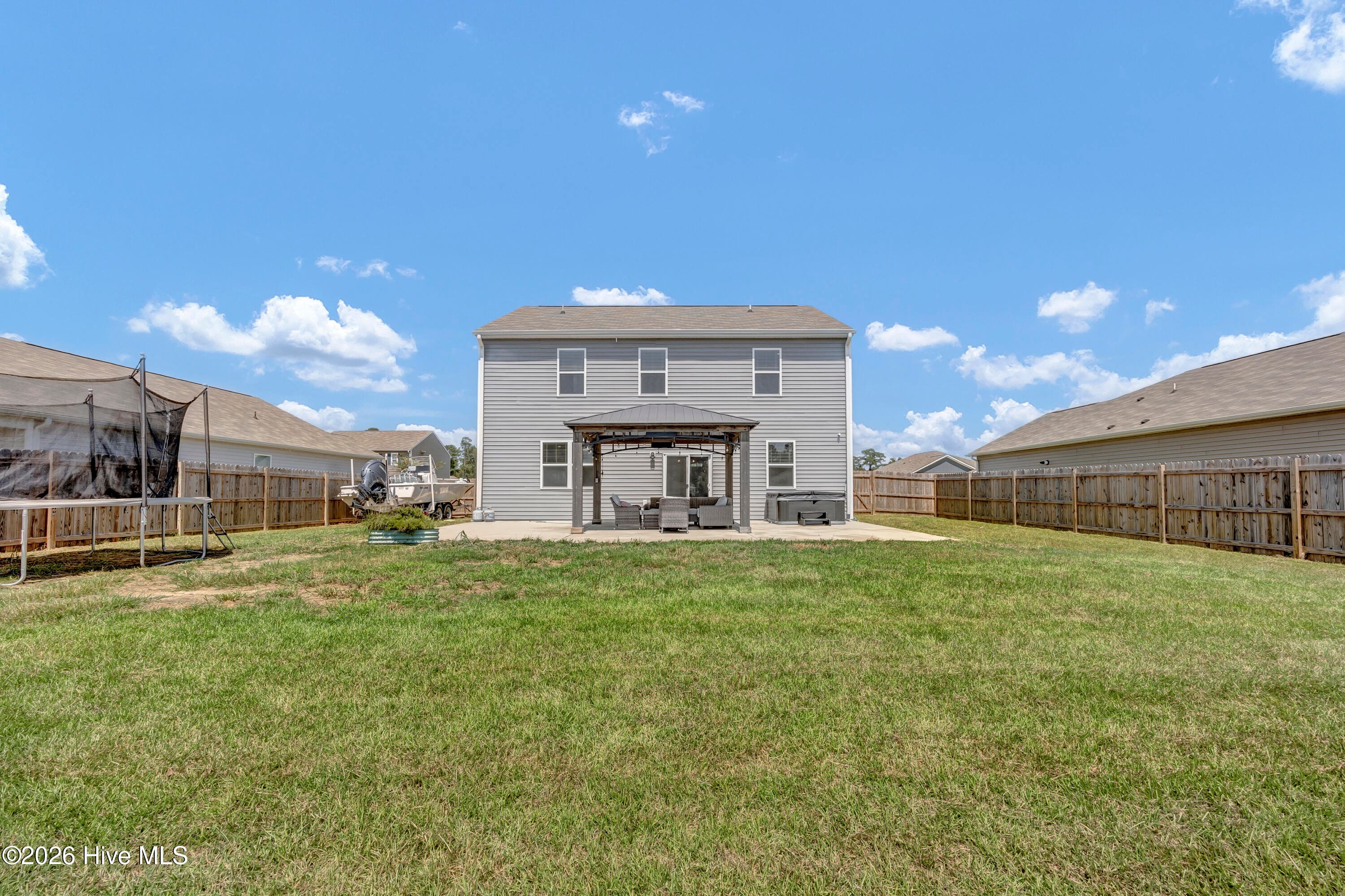Single Family Residence at 824 Delta Court, Wilmington, NC 28401, photo 6 of 32