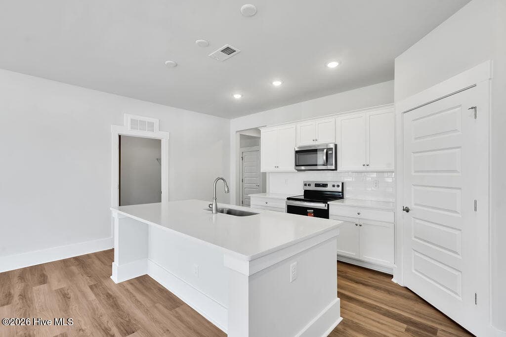 Single Family Residence at 3217 Butterfly Ginger Street Lot 75, Leland, NC 28451, photo 16 of 49