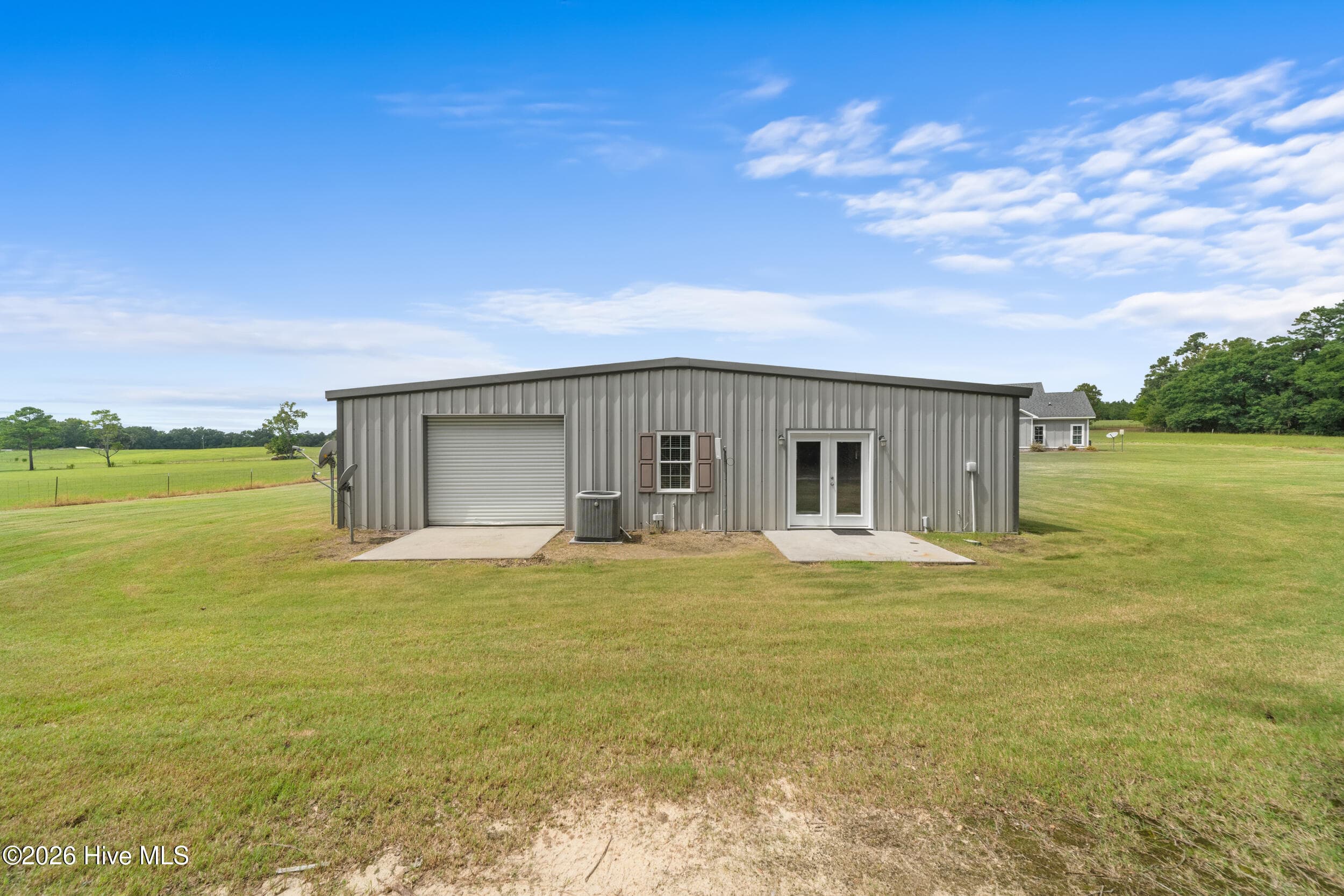 Single Family Residence at 3964 GA Hwy 17 S, Millen, GA 30442, photo 39 of 56