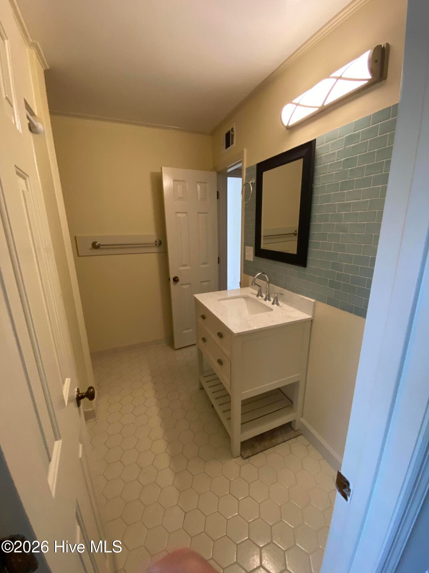 Condominium at 1010 Hickman Road B3, Augusta, GA 30904, photo 10 of 23