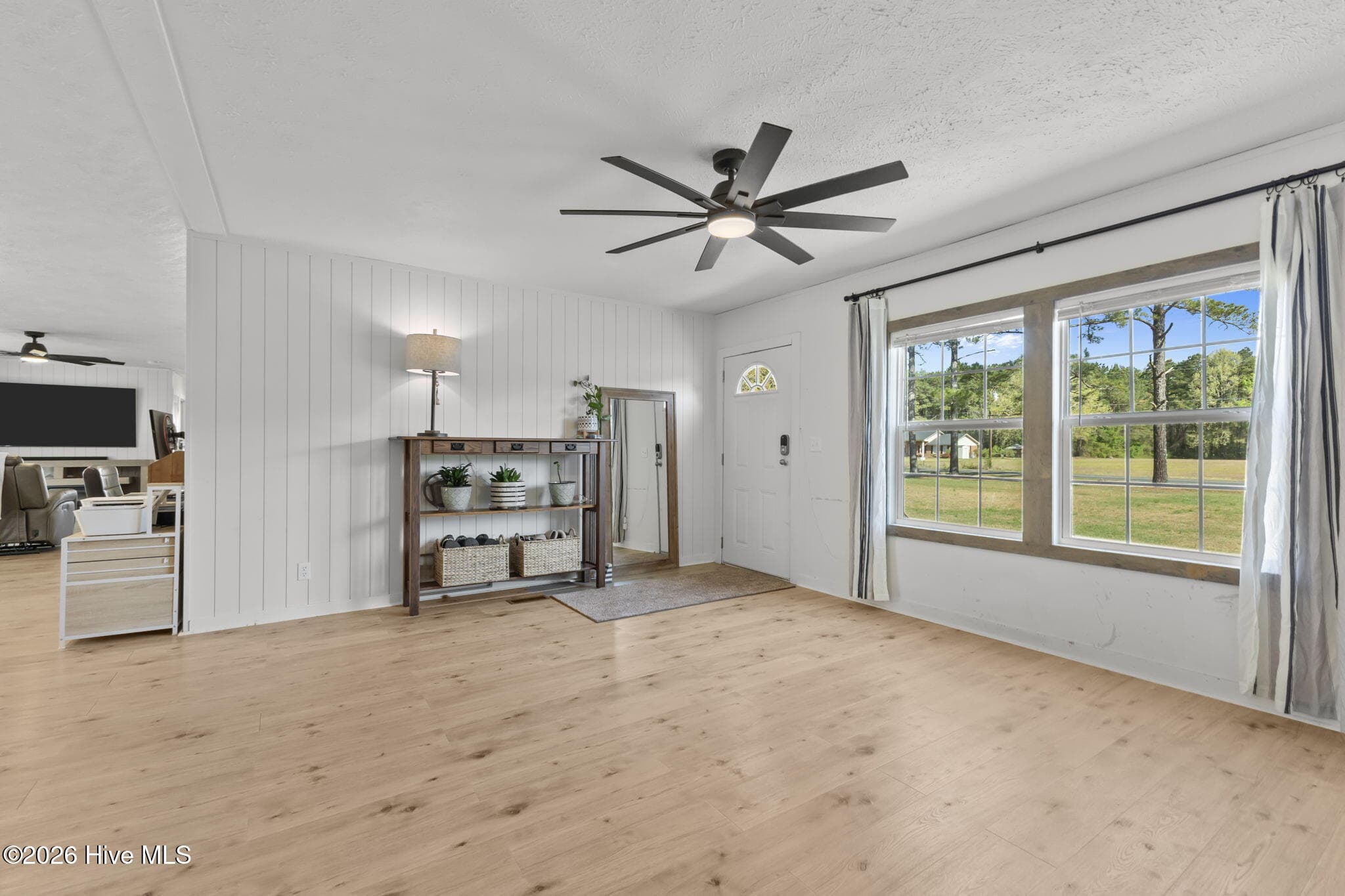Manufactured Home at 7150 Faircloth Bridge Road, Stedman, NC 28391, Stedman, photo 7 of 44