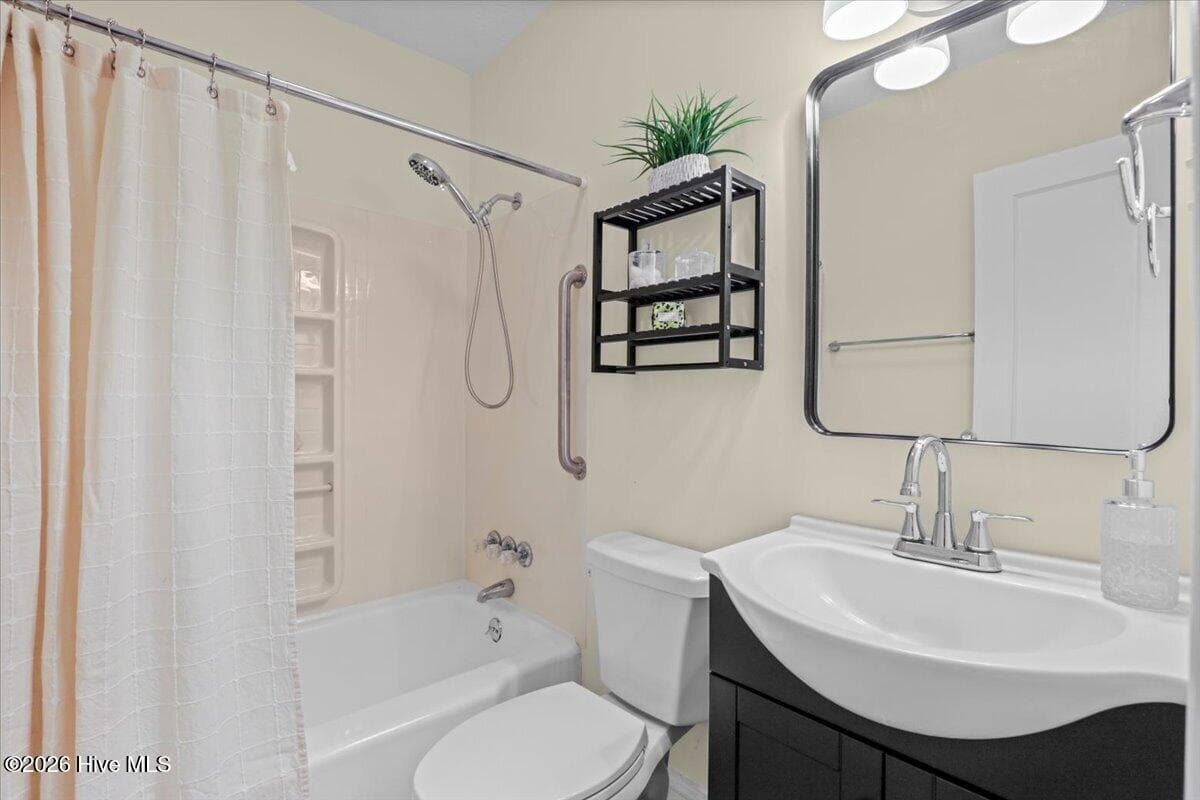 Single Family Residence at 1509 Rose Street, Goldsboro, NC 27530, photo 2 of 3