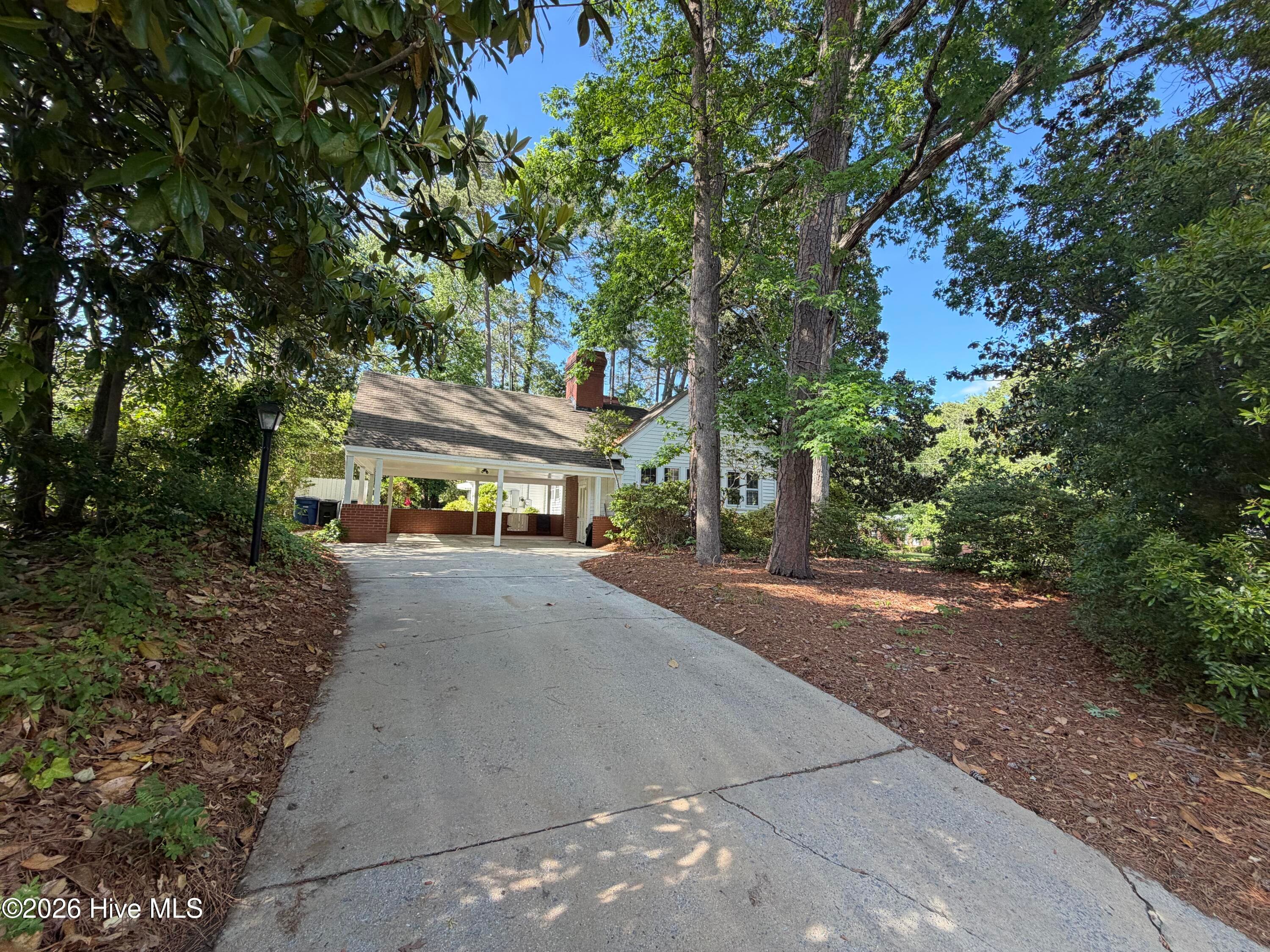 covered parking and fenced back yard - 1902 Sherwood Drive, Greenville, NC 27858
