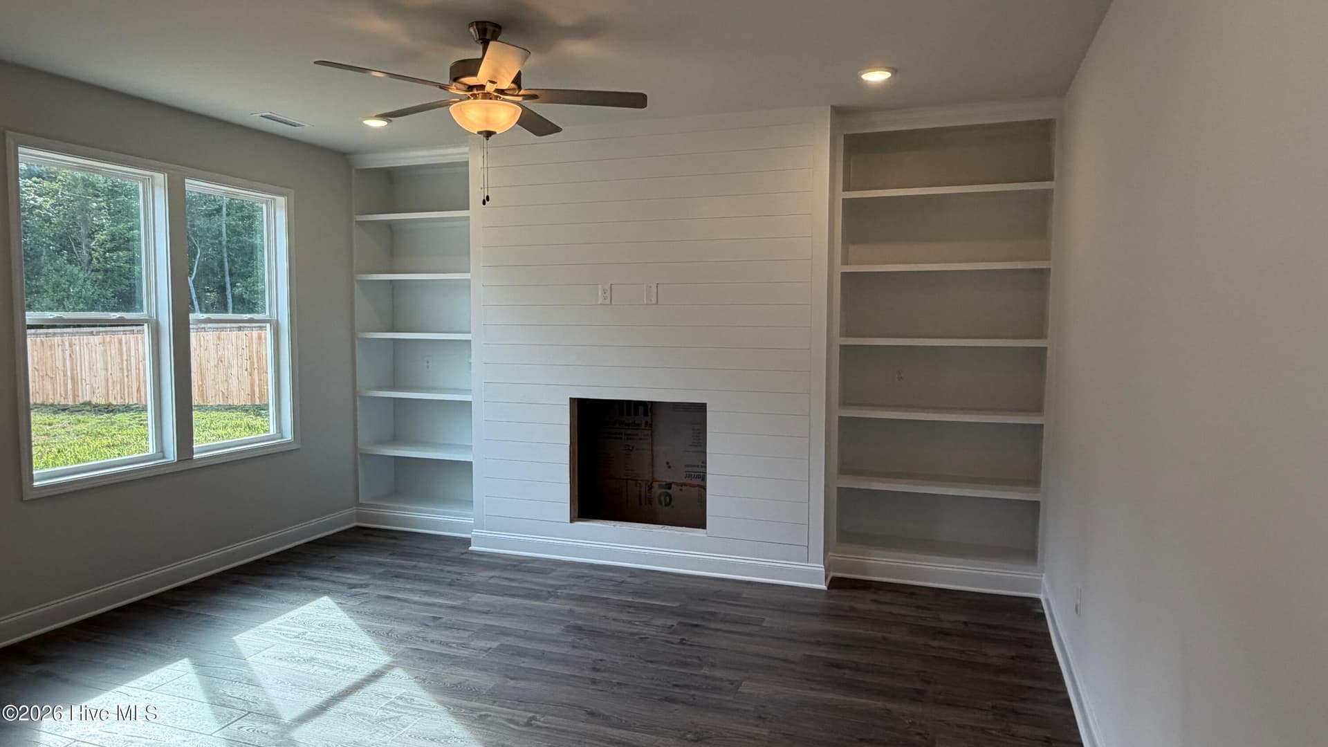 Single Family Residence at 648 Springtooth Drive, Zebulon, NC 27597, photo 13 of 22