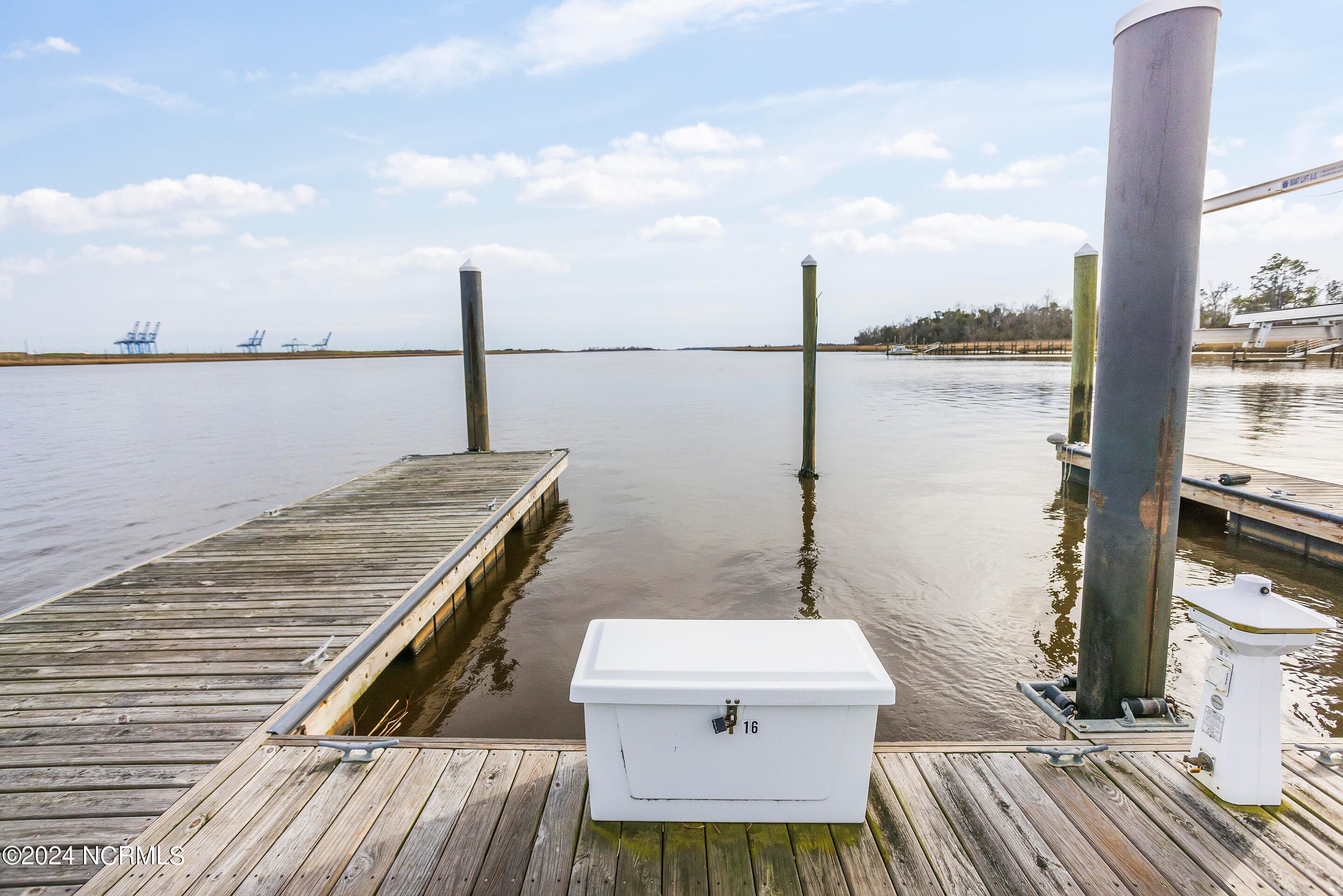 Single Family Residence at 10213 Mariners Cove Court, Leland, NC 28451, Leland, photo 79 of 81