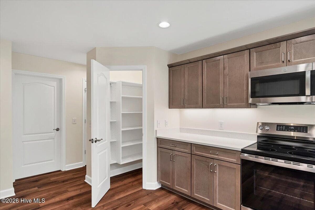 Single Family Residence at 10 Catalpa Lane N, Pinehurst, NC 28374, photo 22 of 51