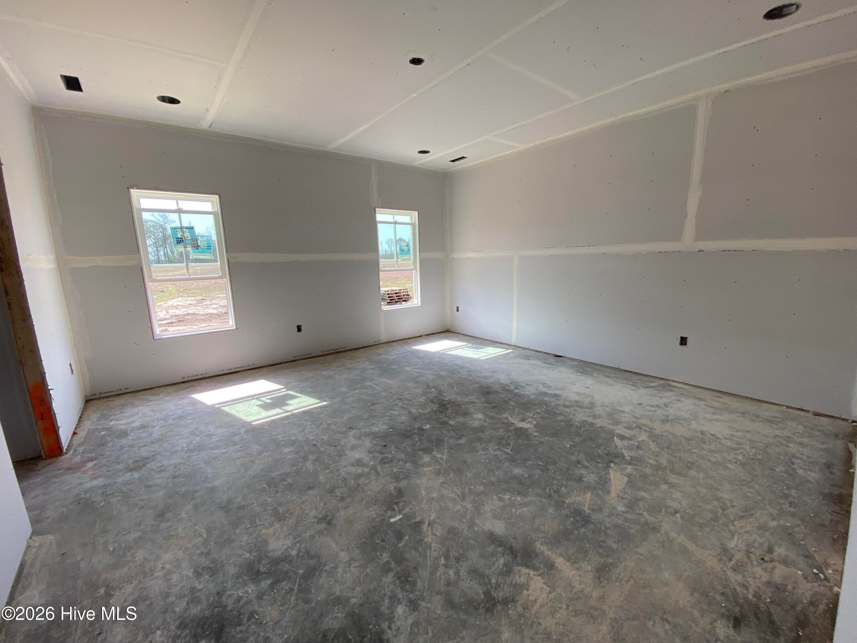Single Family Residence at 2819 S Us 13 Highway, Goldsboro, NC 27530, photo 2 of 9