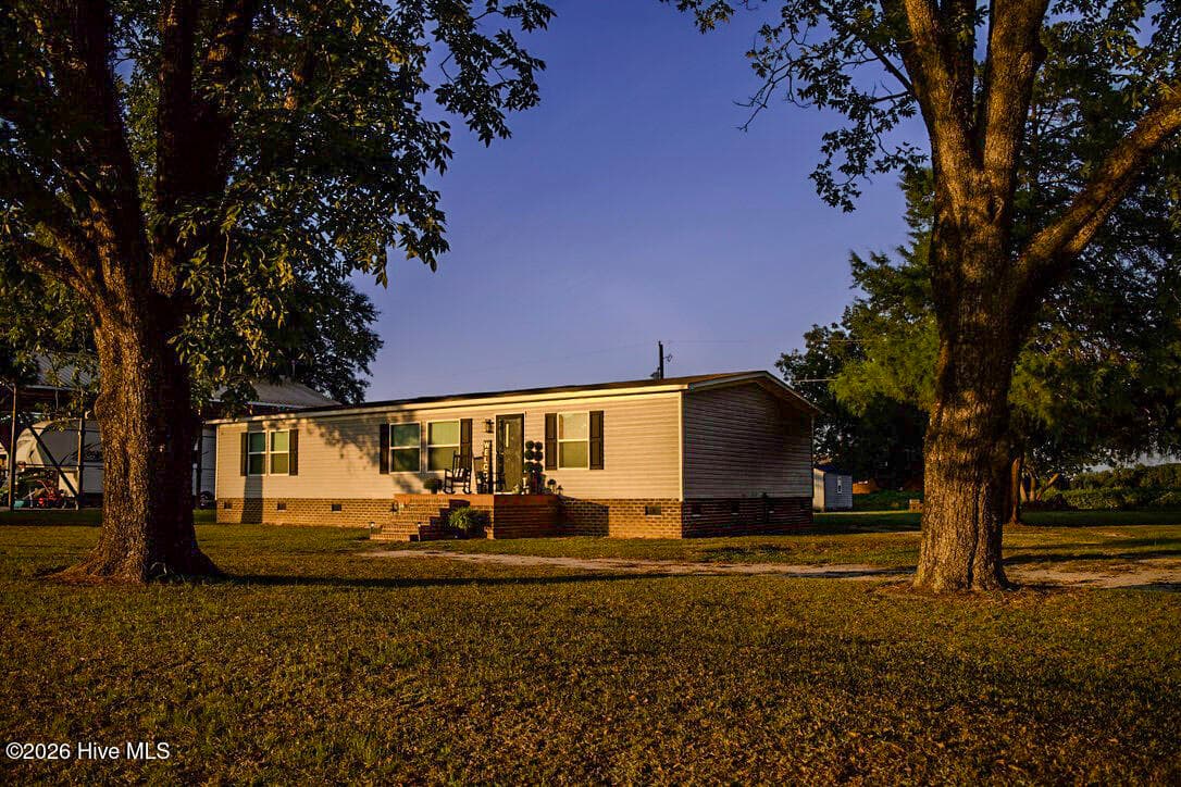 1227 Mclean Road, Lumberton, NC 28358