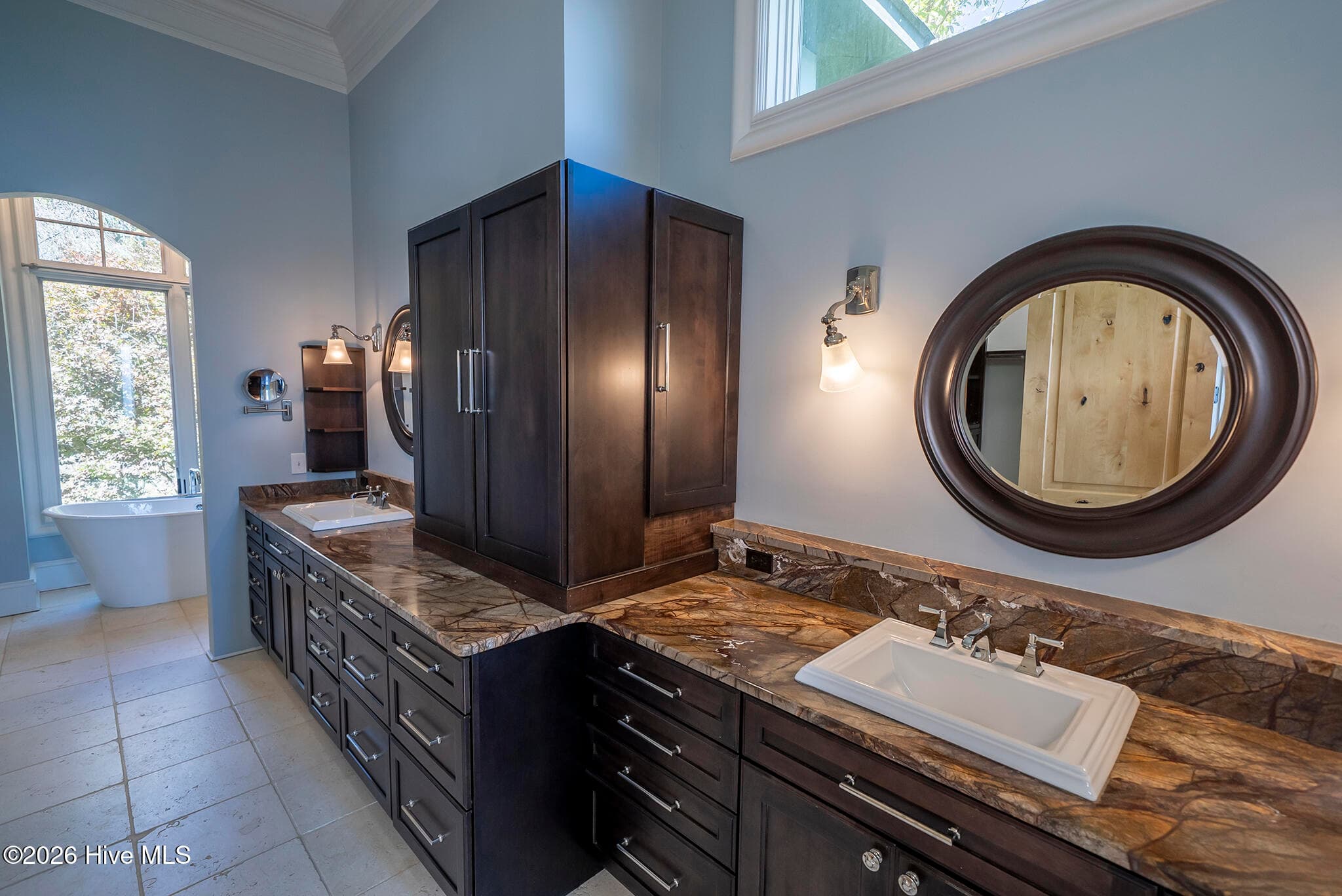 Single Family Residence at 1 Cheoah Trail, Lake Santeetlah, NC 28771, Lake Santeetlah, photo 15 of 33