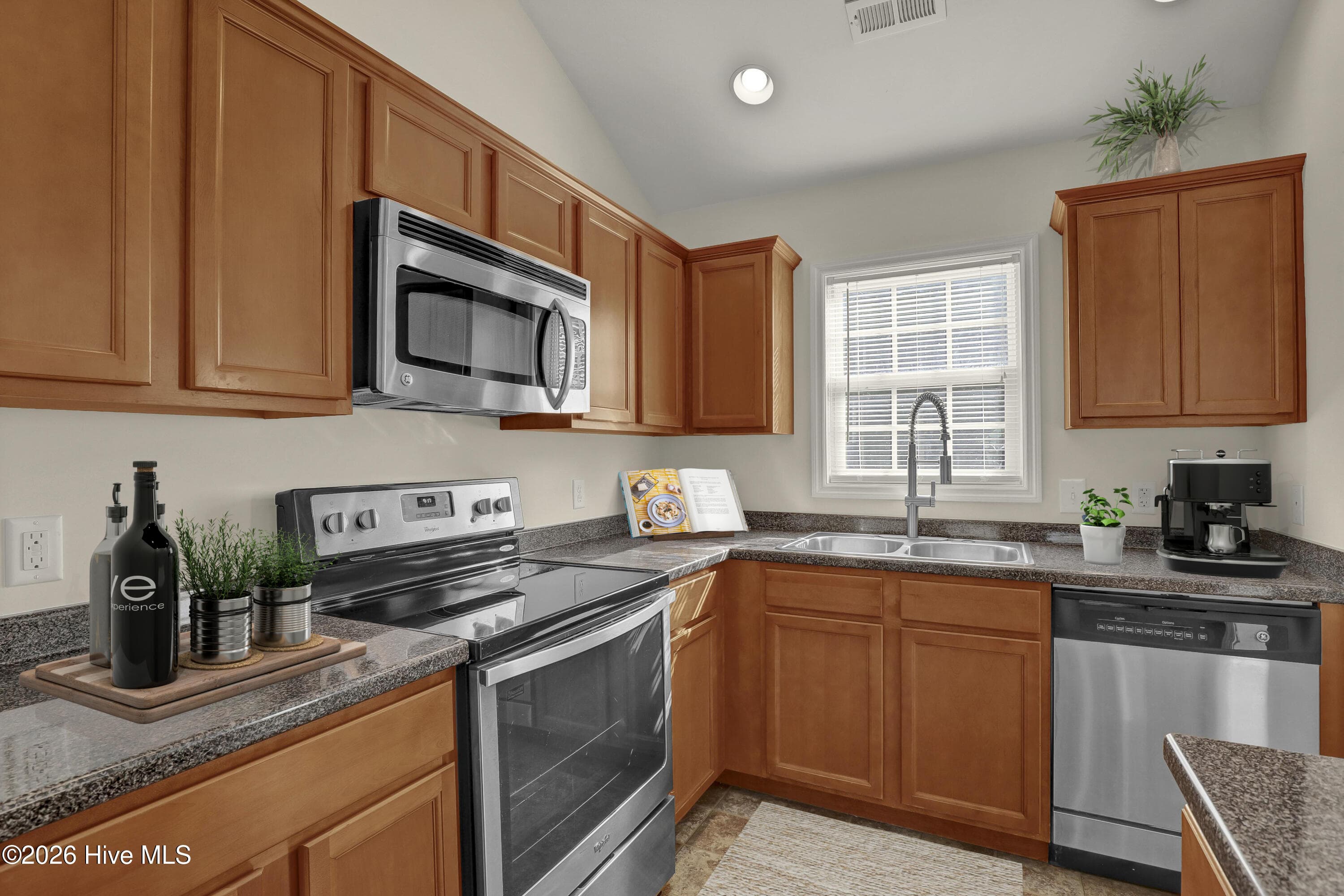 Single Family Residence at 198 Windfield Lane, Holly Ridge, NC 28445, photo 10 of 41