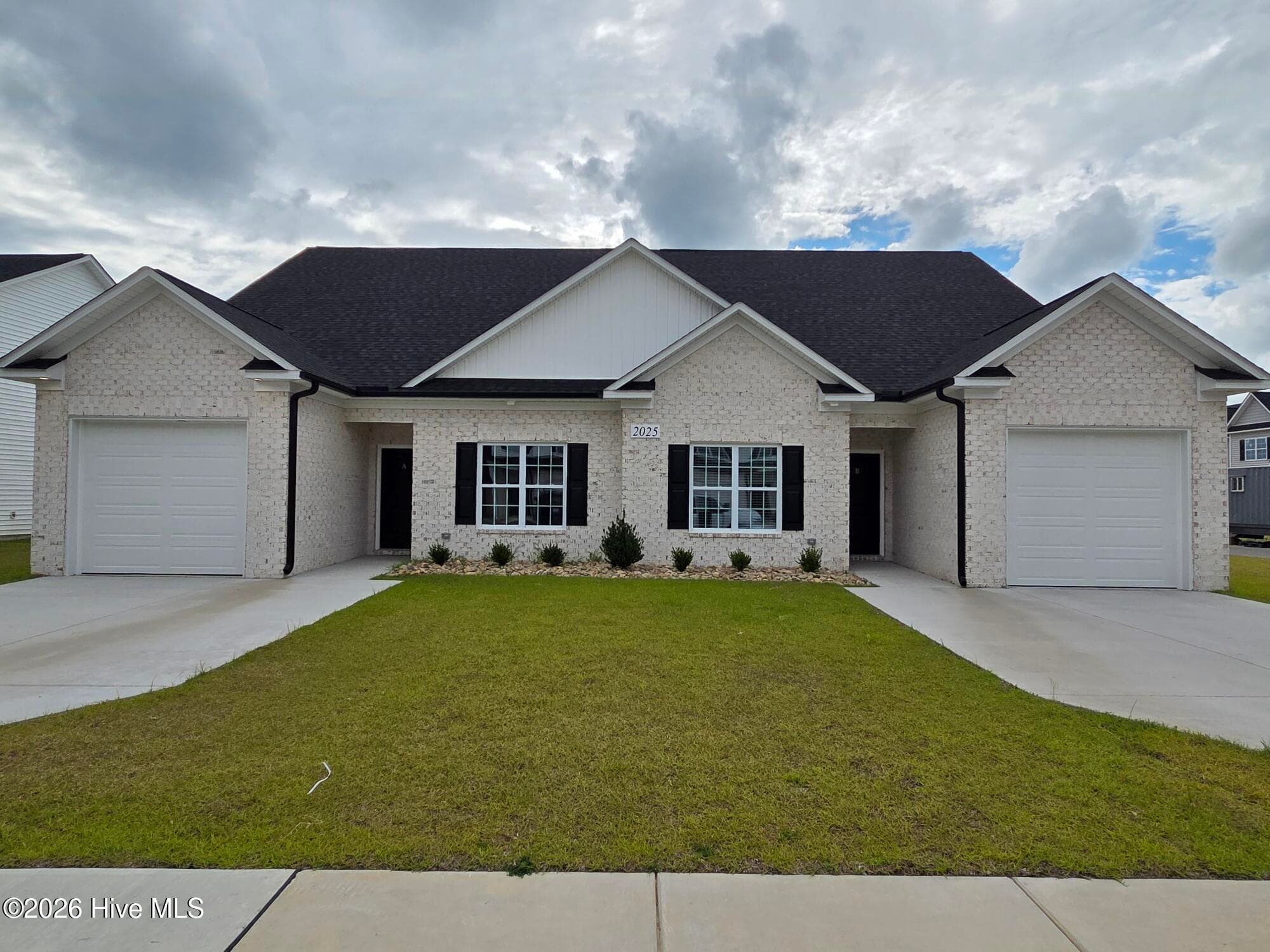 Townhouse at 2025 Dartford Drive A, Greenville, NC 27834, photo 5 of 57