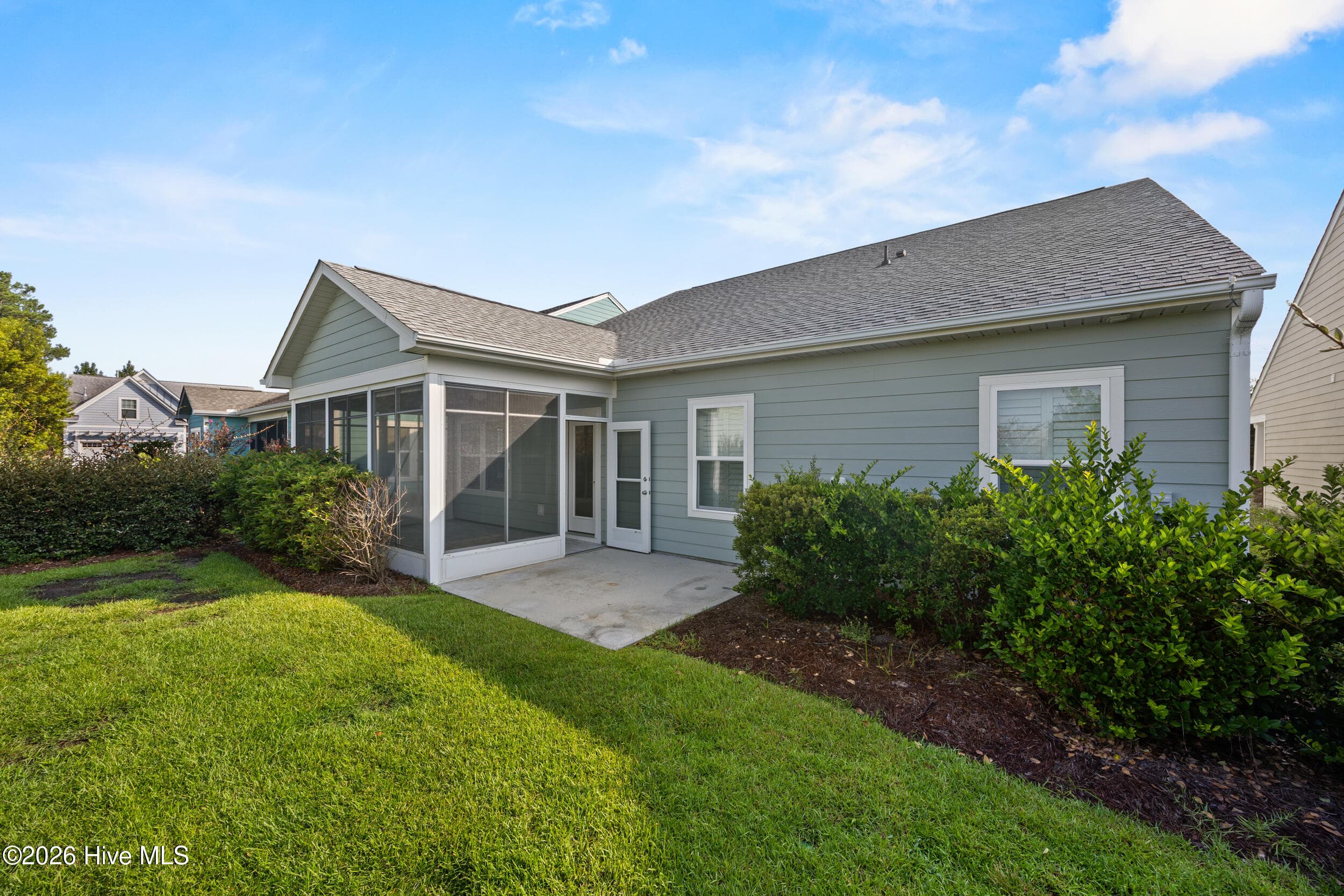 Single Family Residence at 3008 Broadhaven Drive, Leland, NC 28451, photo 2 of 2