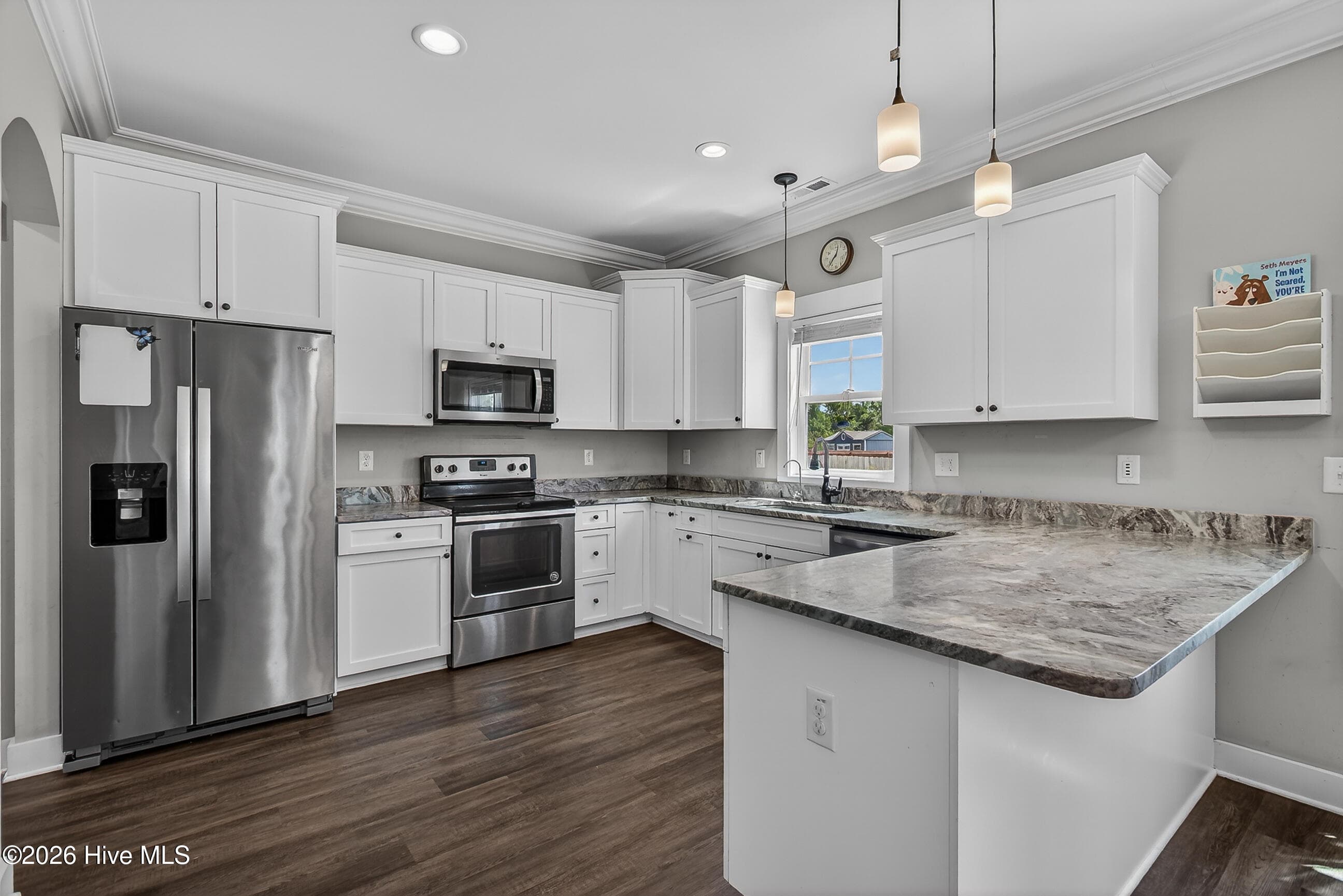 Single Family Residence at 412 Elgin Road, Hubert, NC 28539, photo 12 of 62