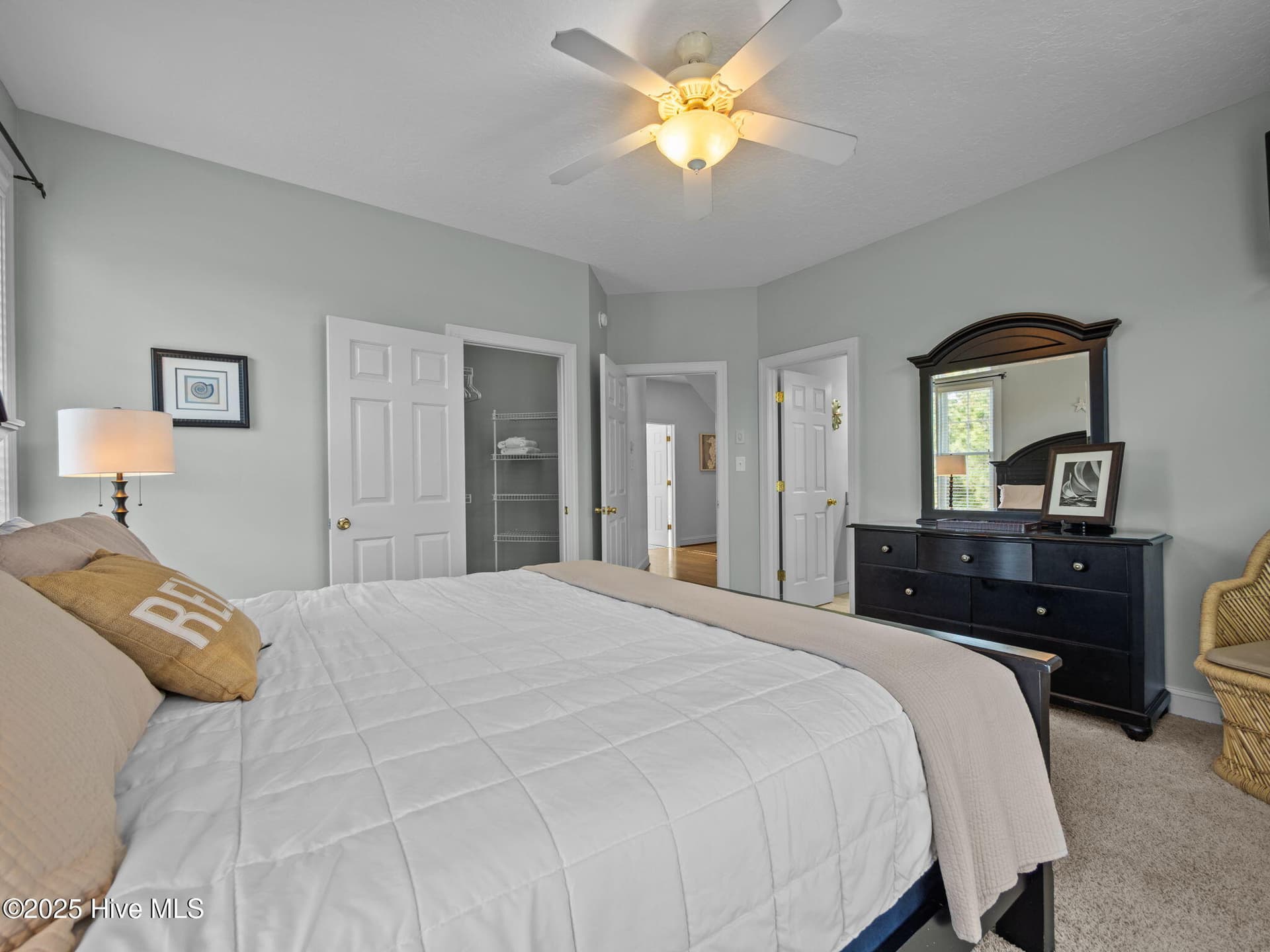 Single Family Residence at 9902 Colonel Hanson Court, Emerald Isle, NC 28594, photo 20 of 56