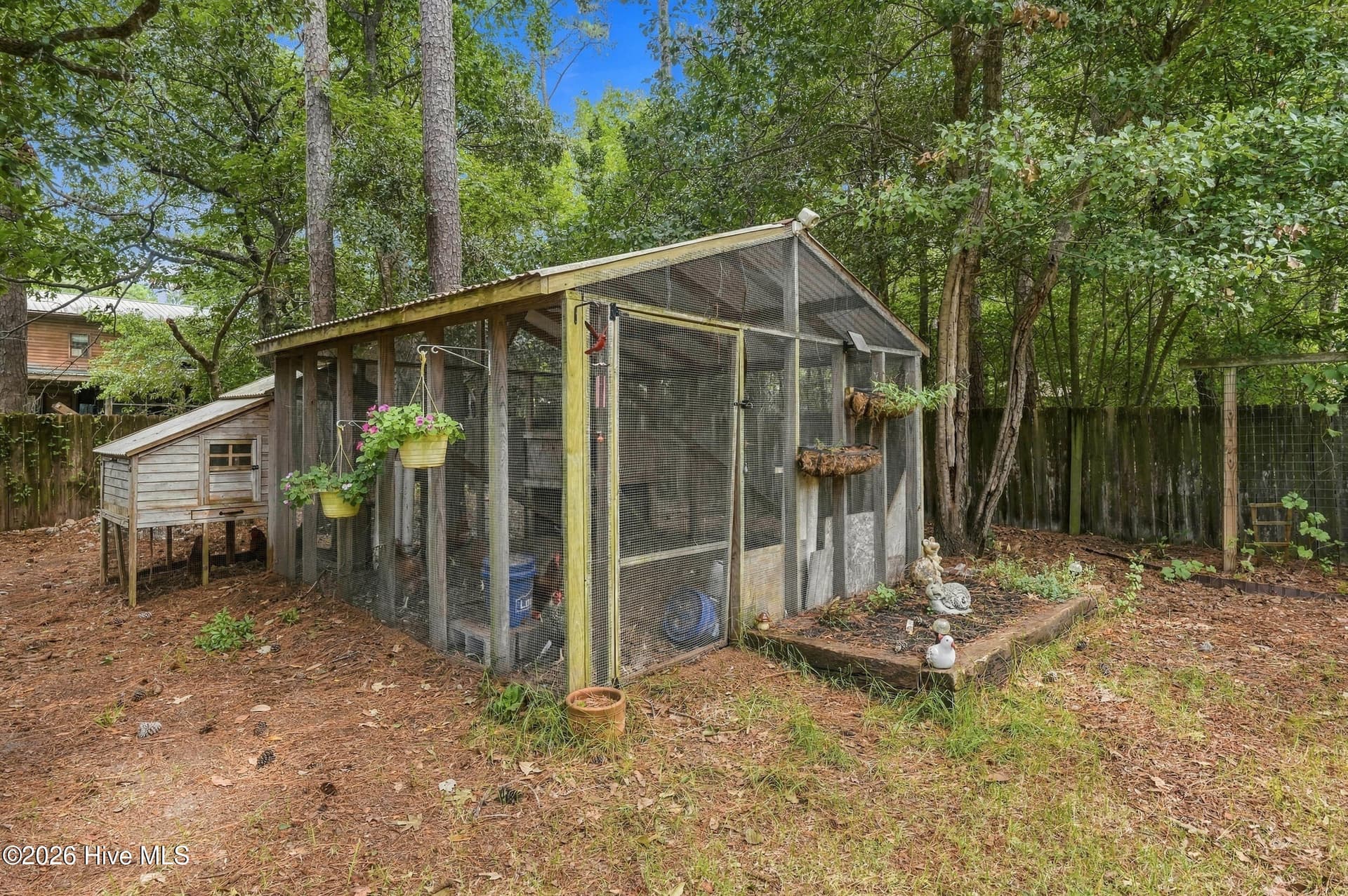 Single Family Residence at 306 Kemper Road, Hampstead, NC 28443, photo 62 of 67