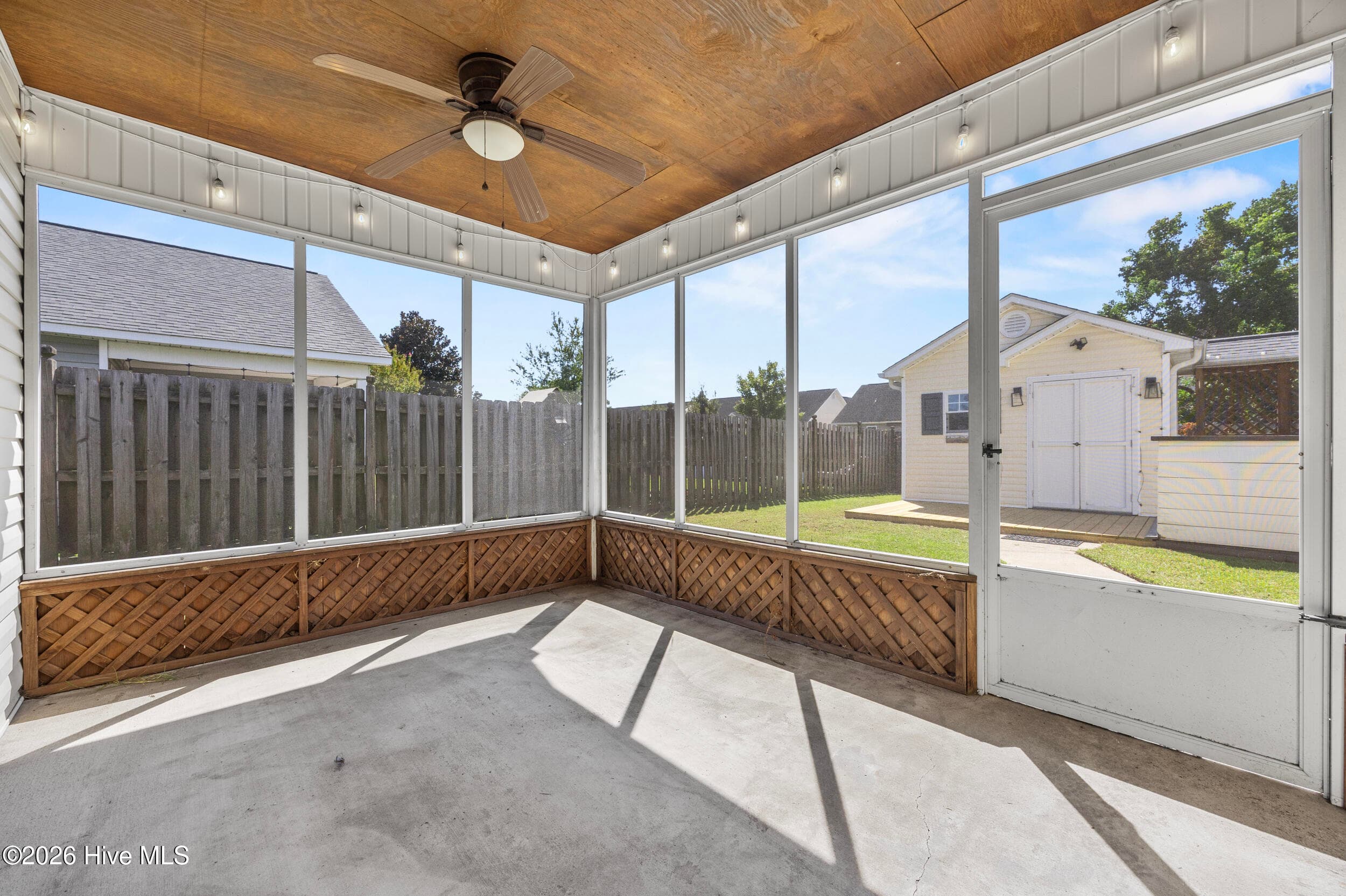 Single Family Residence at 605 Brookbend Drive, Wilmington, NC 28411, photo 30 of 40