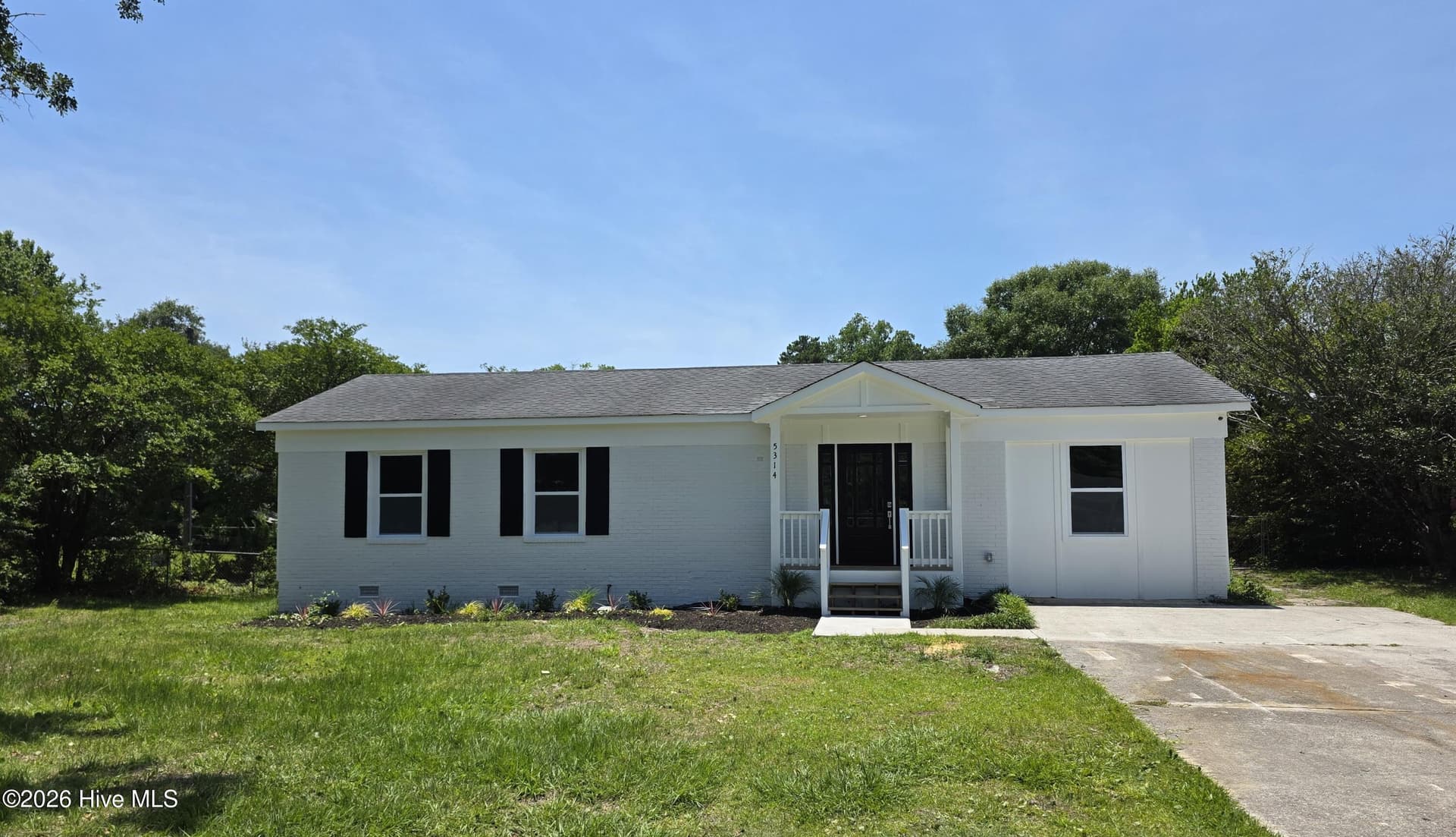 Single Family Residence at 5314 Autumn Drive, Wilmington, NC 28409