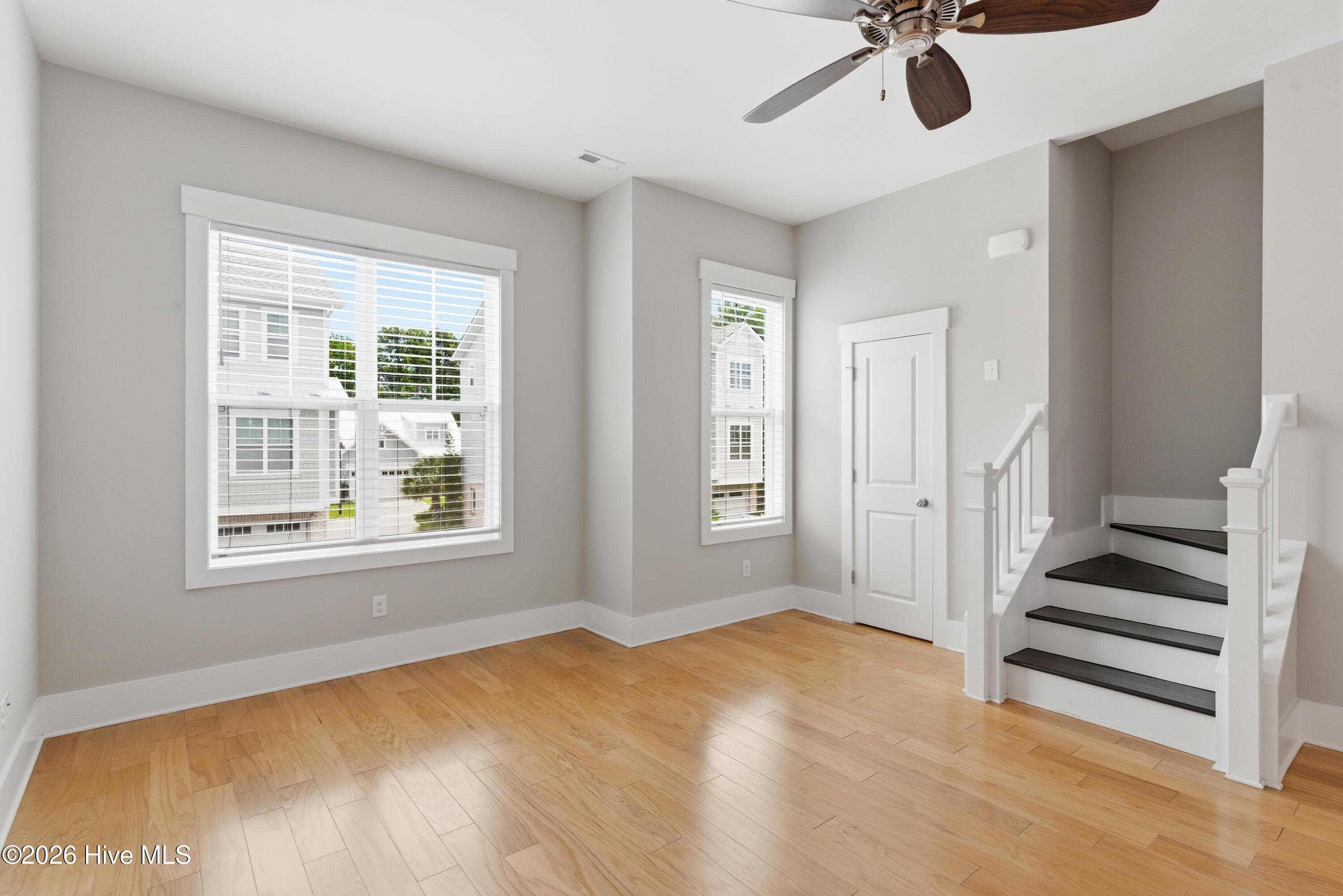 Townhouse at 1810 Bungalow Row, Wilmington, NC 28409, photo 18 of 53