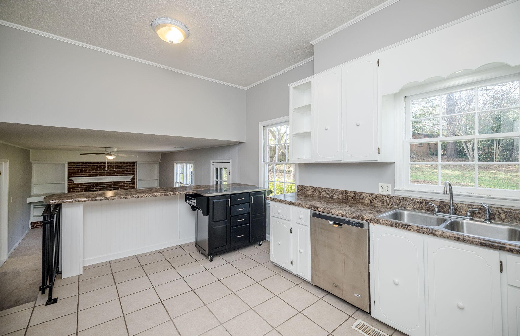 Single Family Residence at 513 Henderson Drive, Augusta, GA 30909, photo 11 of 55