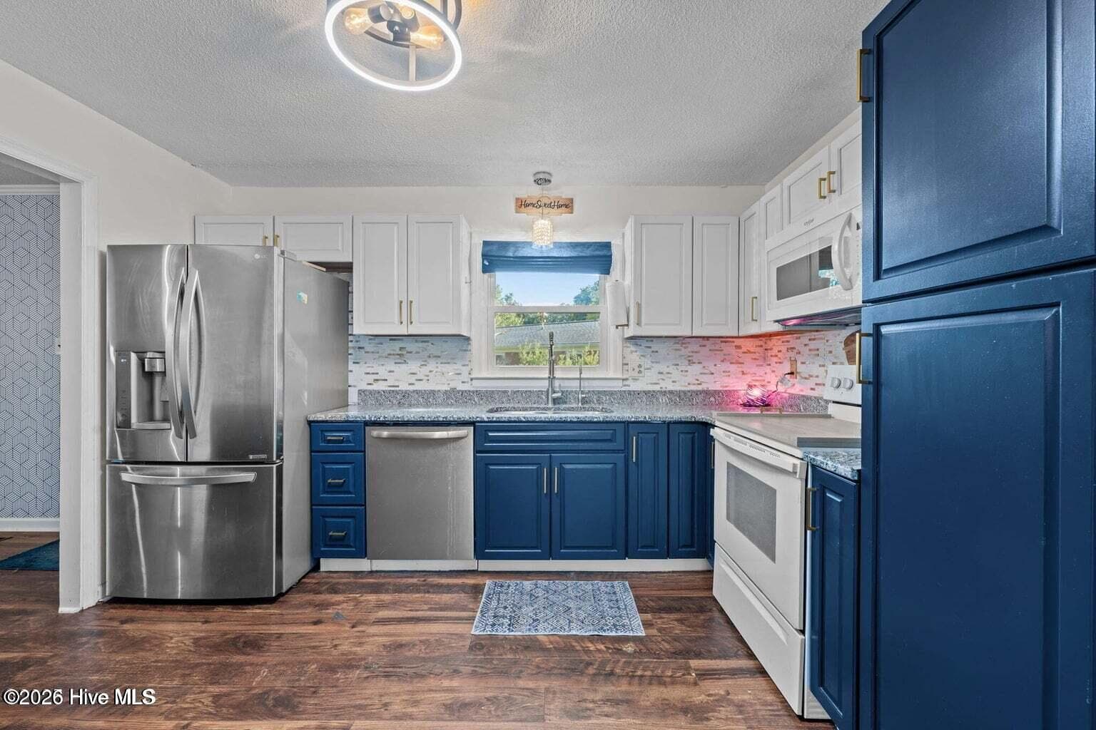 Single Family Residence at 200 Stratford Road, Havelock, NC 28532, photo 5 of 12