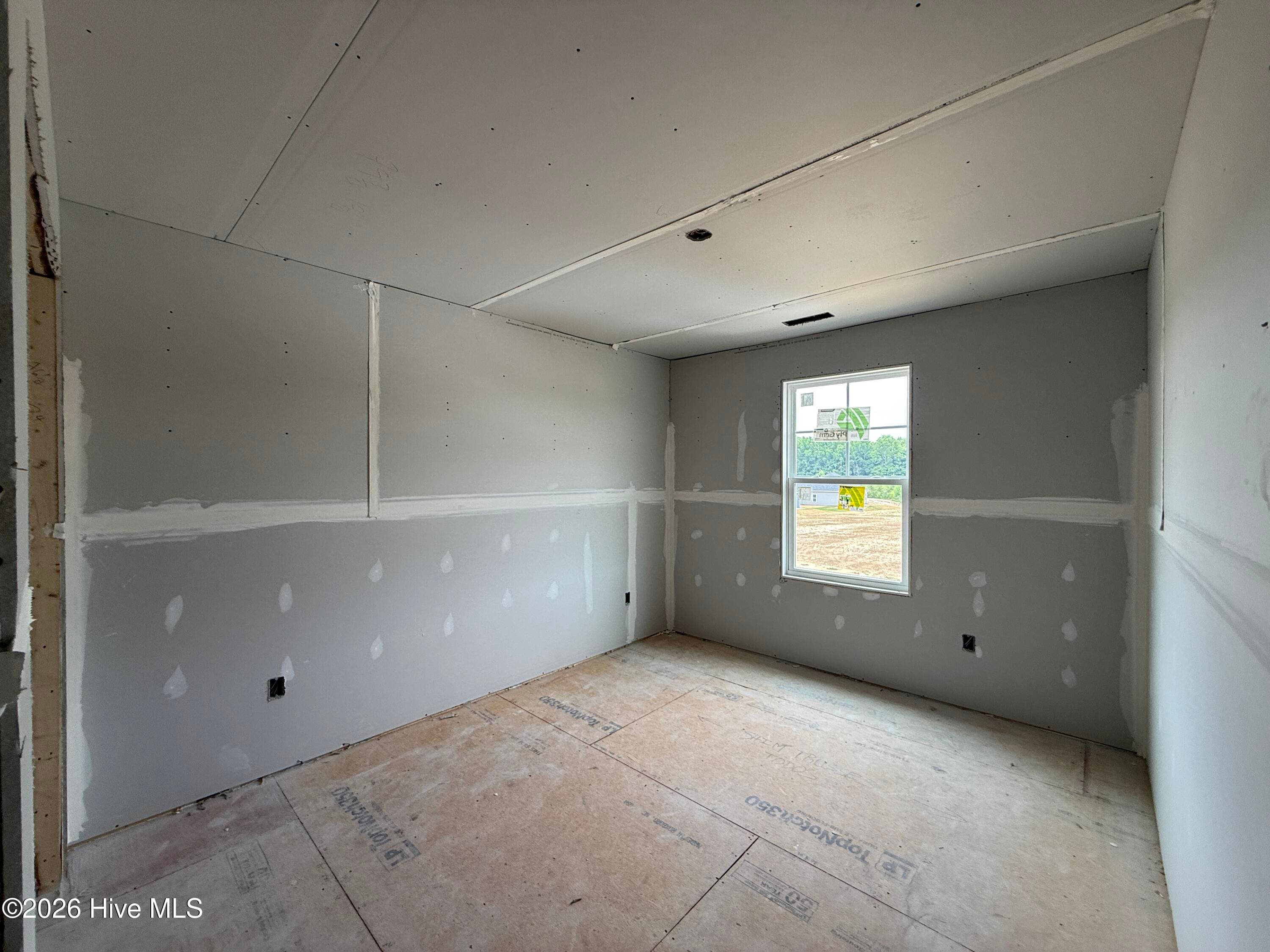 Single Family Residence at 119 Crossvine Street, Selma, NC 27576, photo 185 of 284