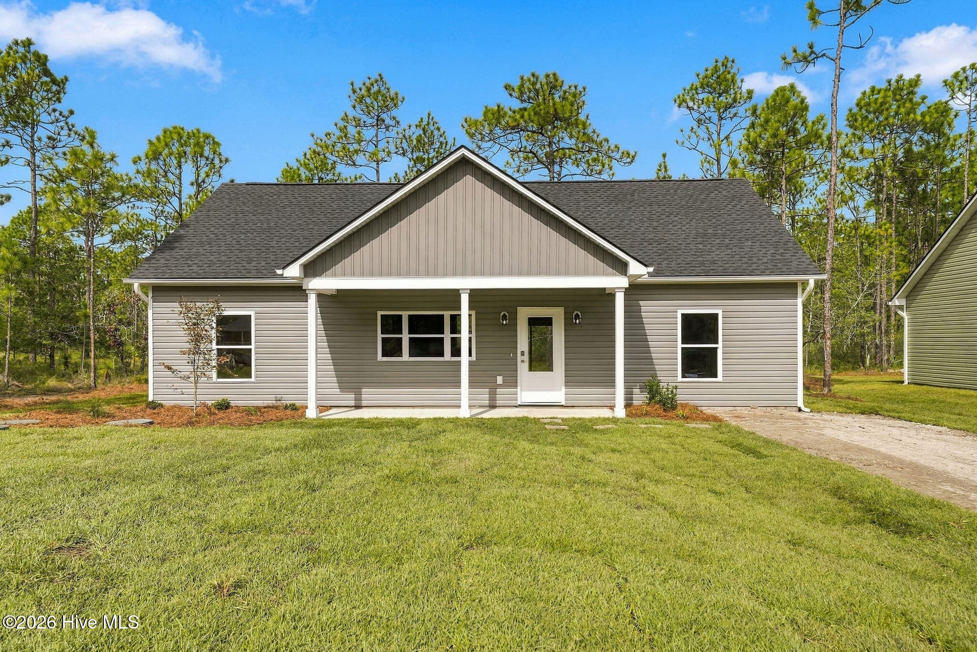 523 Woodhaven Road, Southport, NC 28461