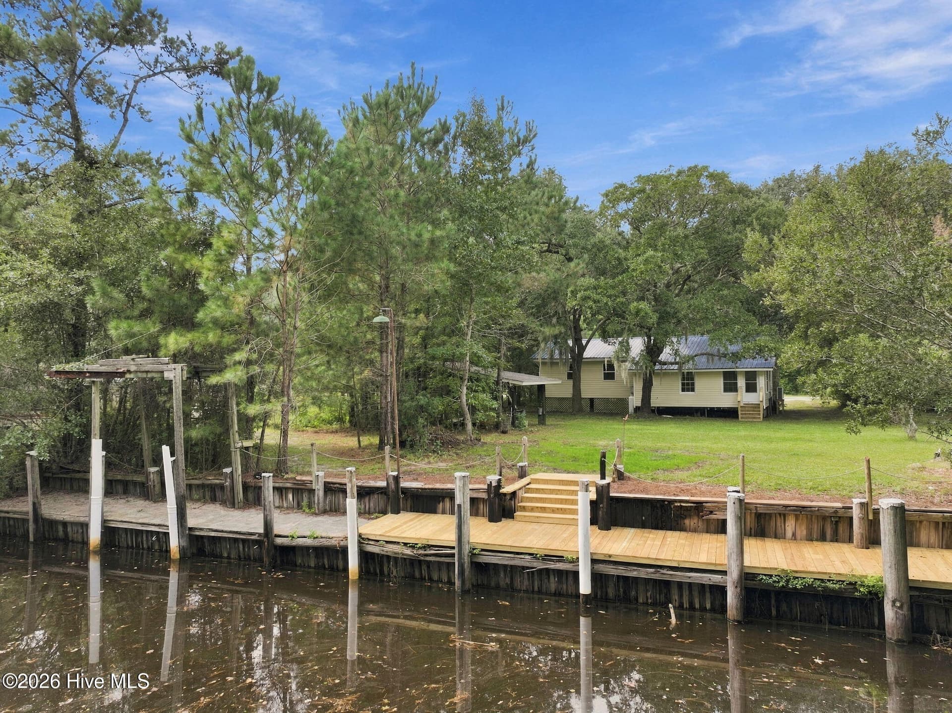 440 Village Drive, Beaufort, NC 28516