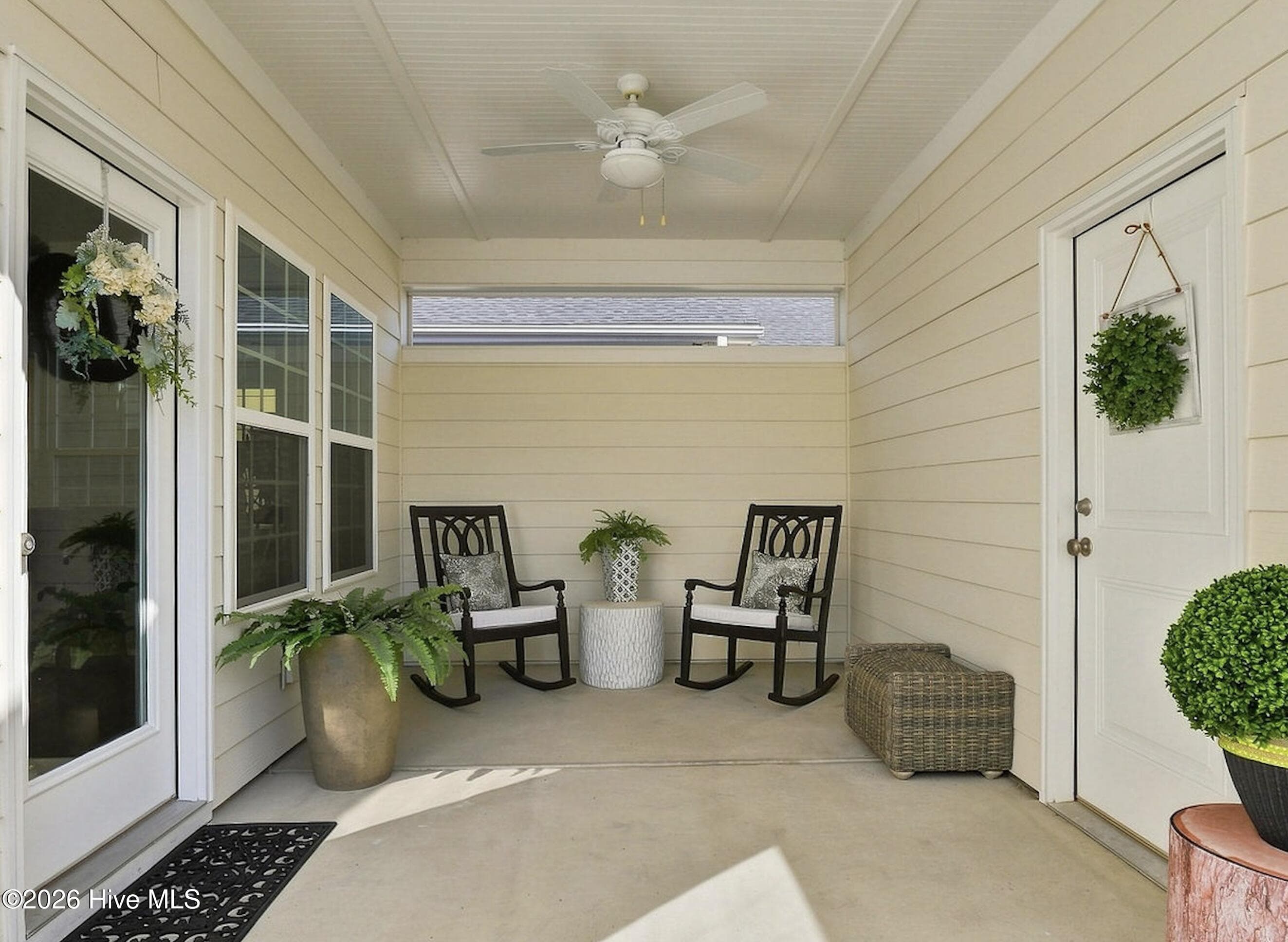 Single Family Residence at 7228 Maple Leaf Drive, Wilmington, NC 28411, photo 10 of 81