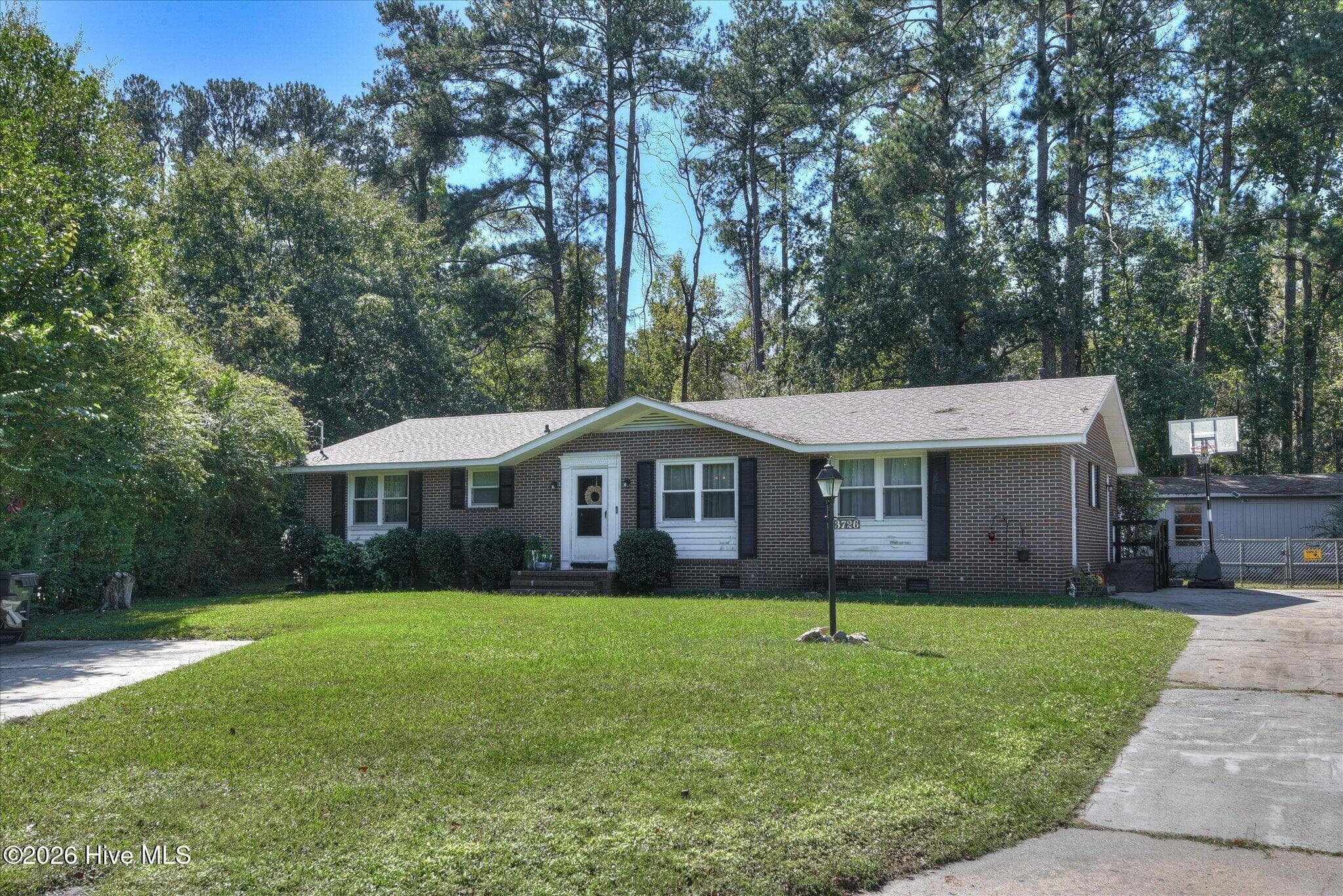 Single Family Residence at 3726 Concord Drive, Augusta, GA 30906, photo 2 of 40