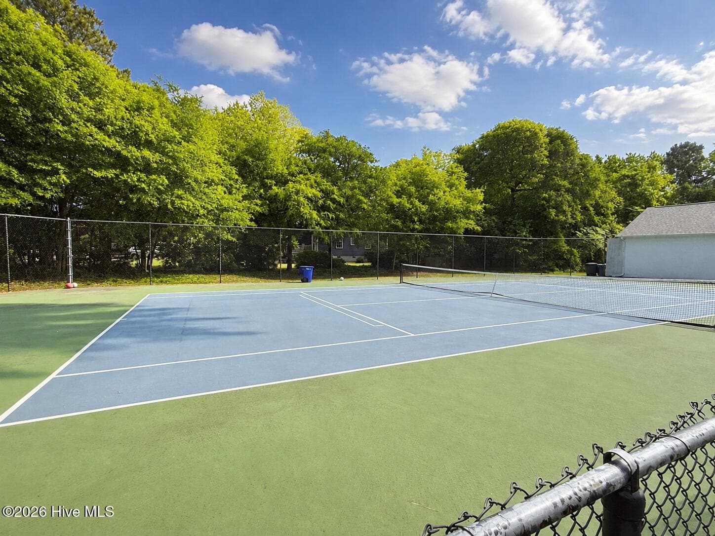 Crystal Shores tennis court - 109 Sun Burst Circle, Cedar Point, NC 28584
