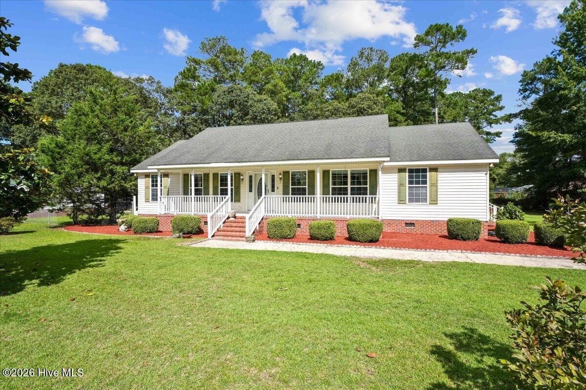 Single Family Residence at 303 Wood Street, Goldsboro, NC 27534, photo 5 of 72