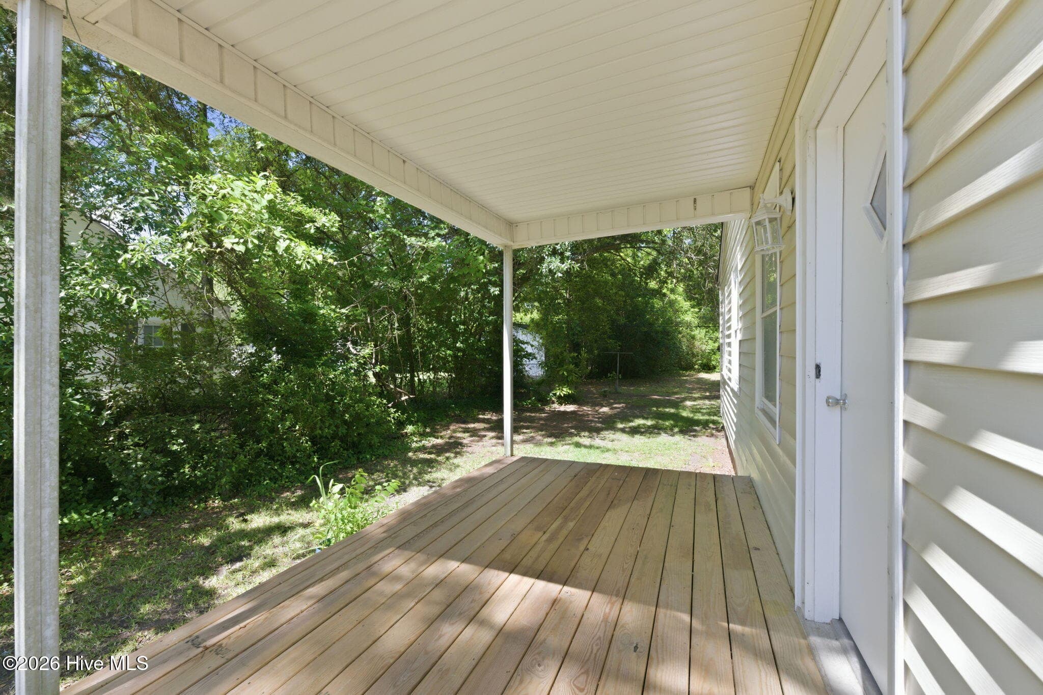 Single Family Residence at 1610 Queen Anne Lane, New Bern, NC 28560, New Bern, photo 22 of 35
